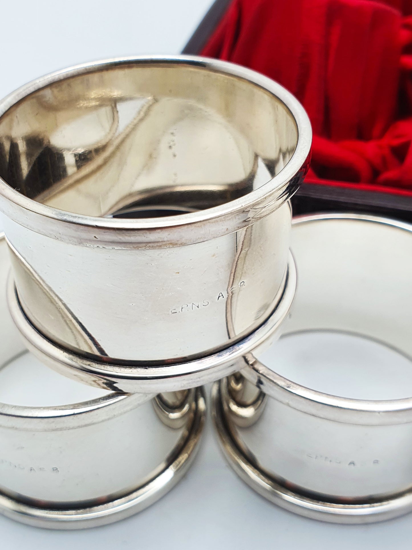 Antique Set of Six Numbered Silver-Plated Napkin Rings in Original Fitted Case – circa 1920