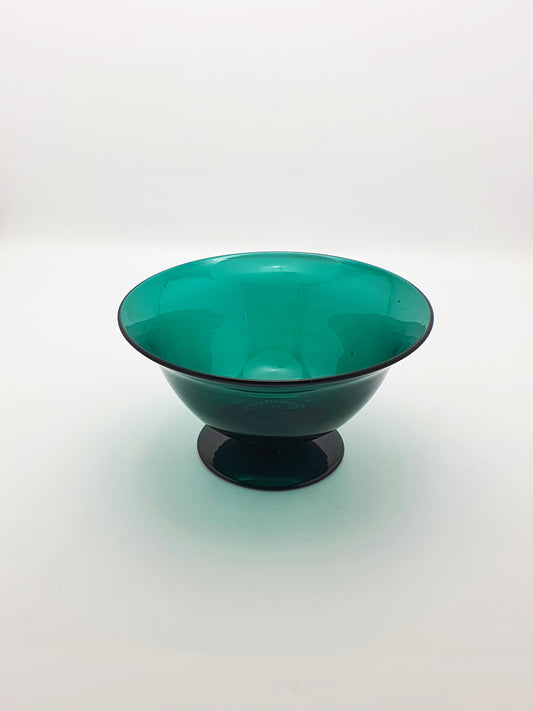 Nice Antique Georgian Emerald Green Glass Footed Bowl – circa 1820