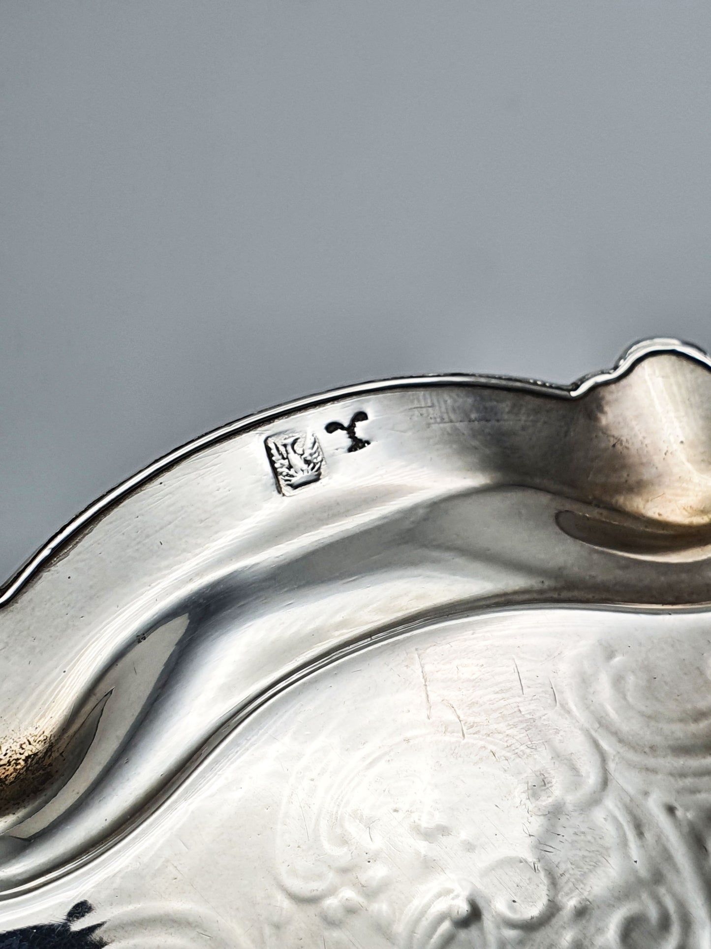 Fine Victorian Sheffield Silver-Plated Salver on Scroll Feet – circa 1840