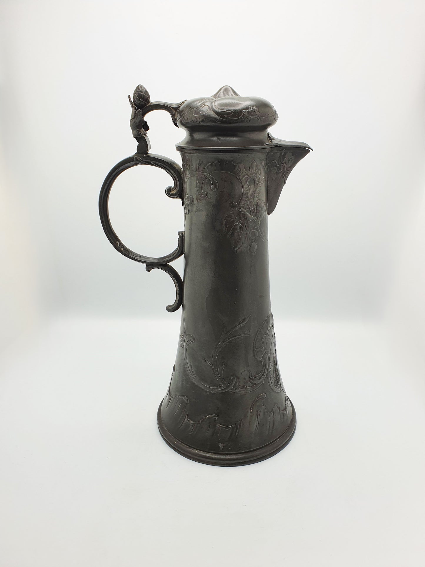 Giant German Art Nouveau Pewter Beer Flagon with Hops Decoration – circa 1900