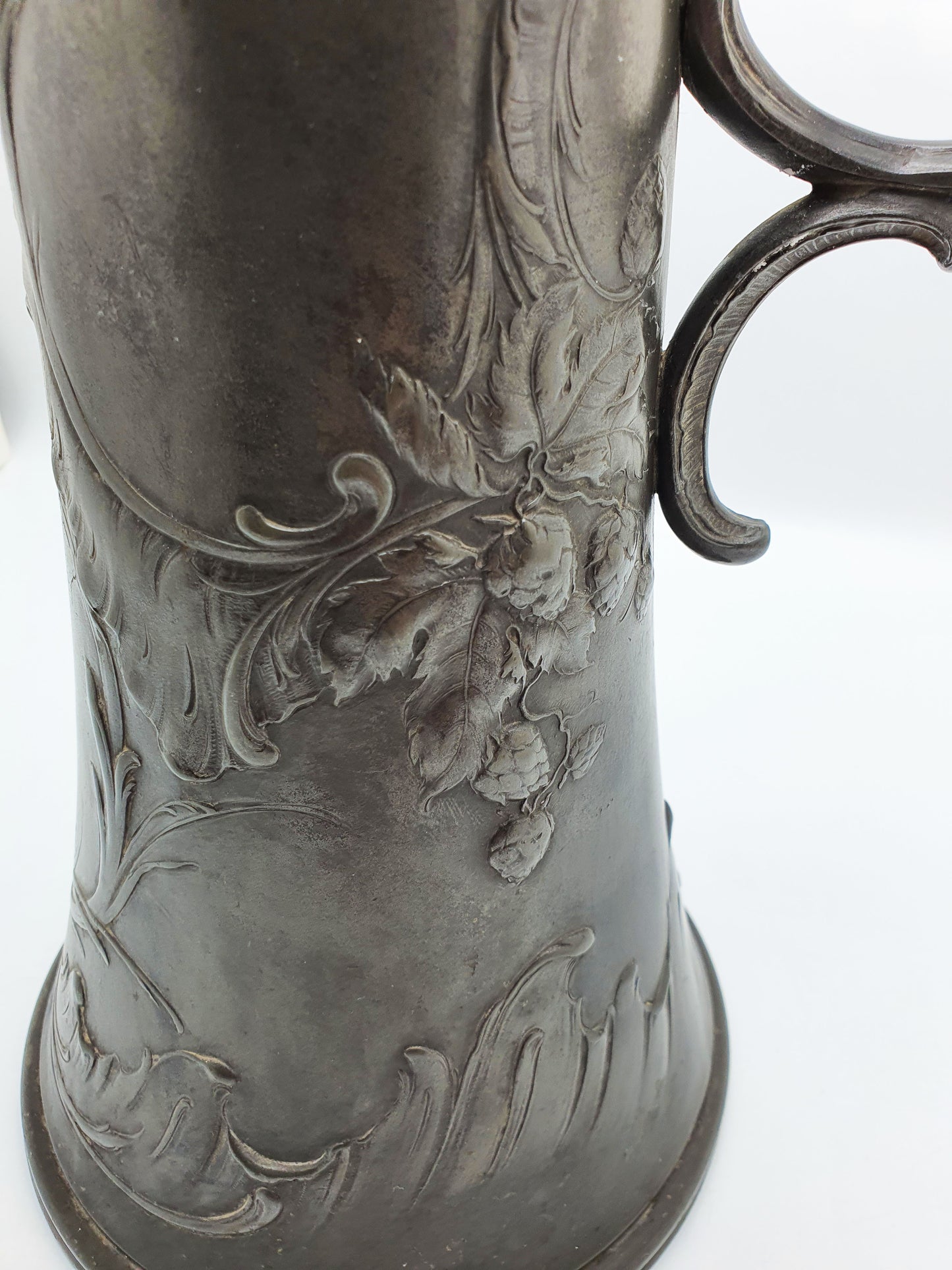 Giant German Art Nouveau Pewter Beer Flagon with Hops Decoration – circa 1900