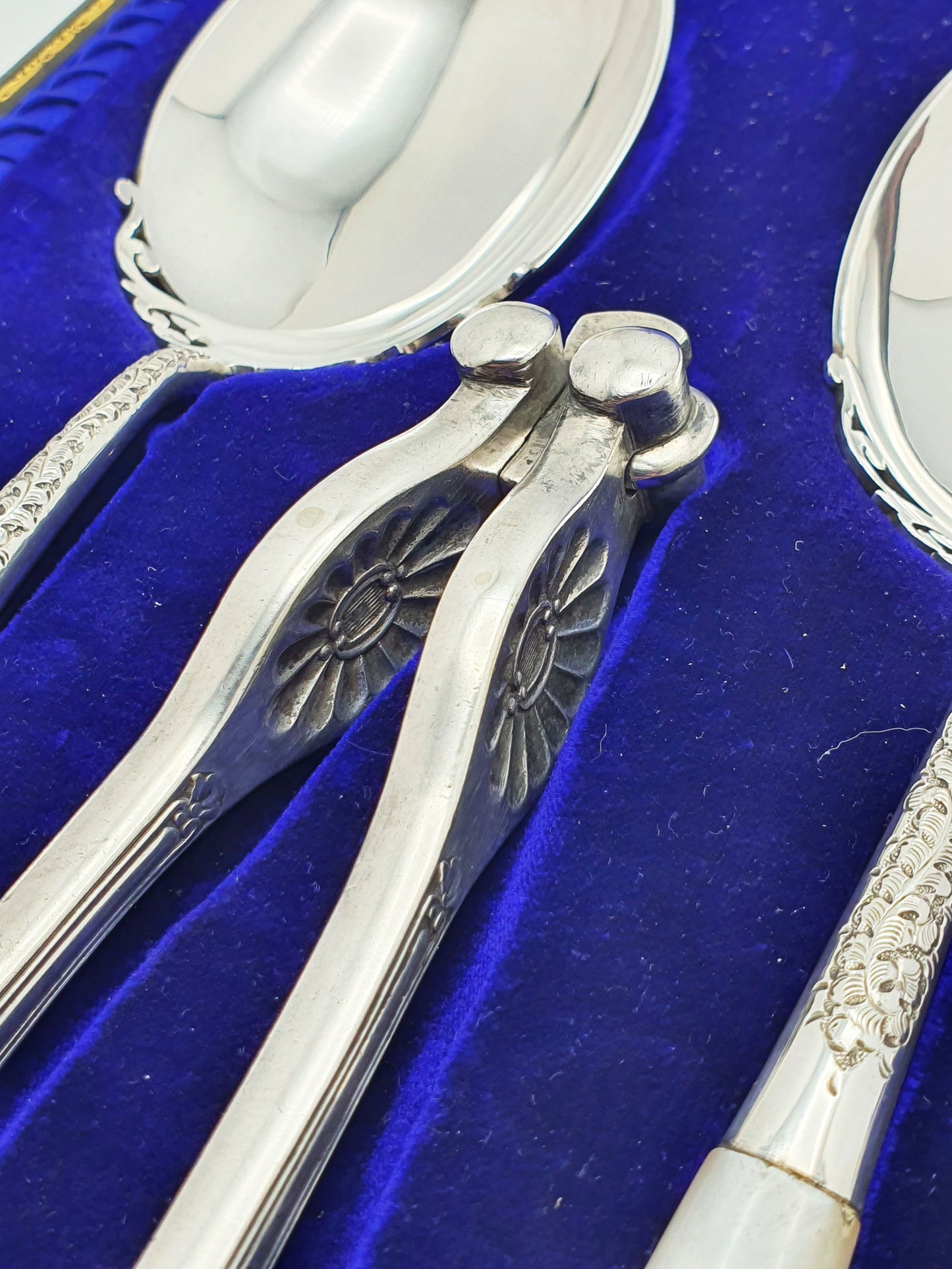 Antique Cased Edwardian Silver-Plate & Mother-of-Pearl Dessert Service – circa 1905