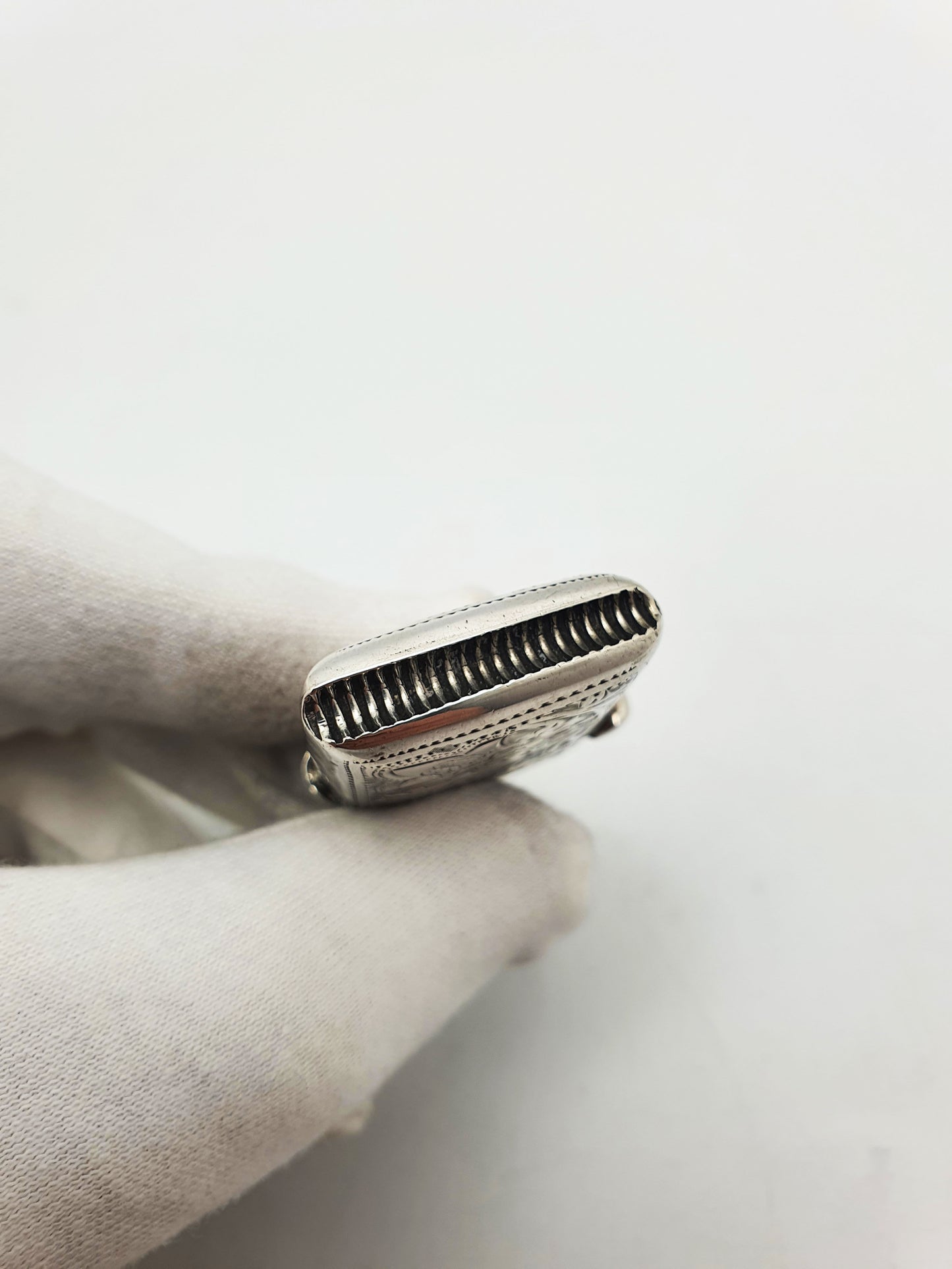 Pretty Antique Sterling Silver Vesta Case with Floral Scroll Engraving - 1908