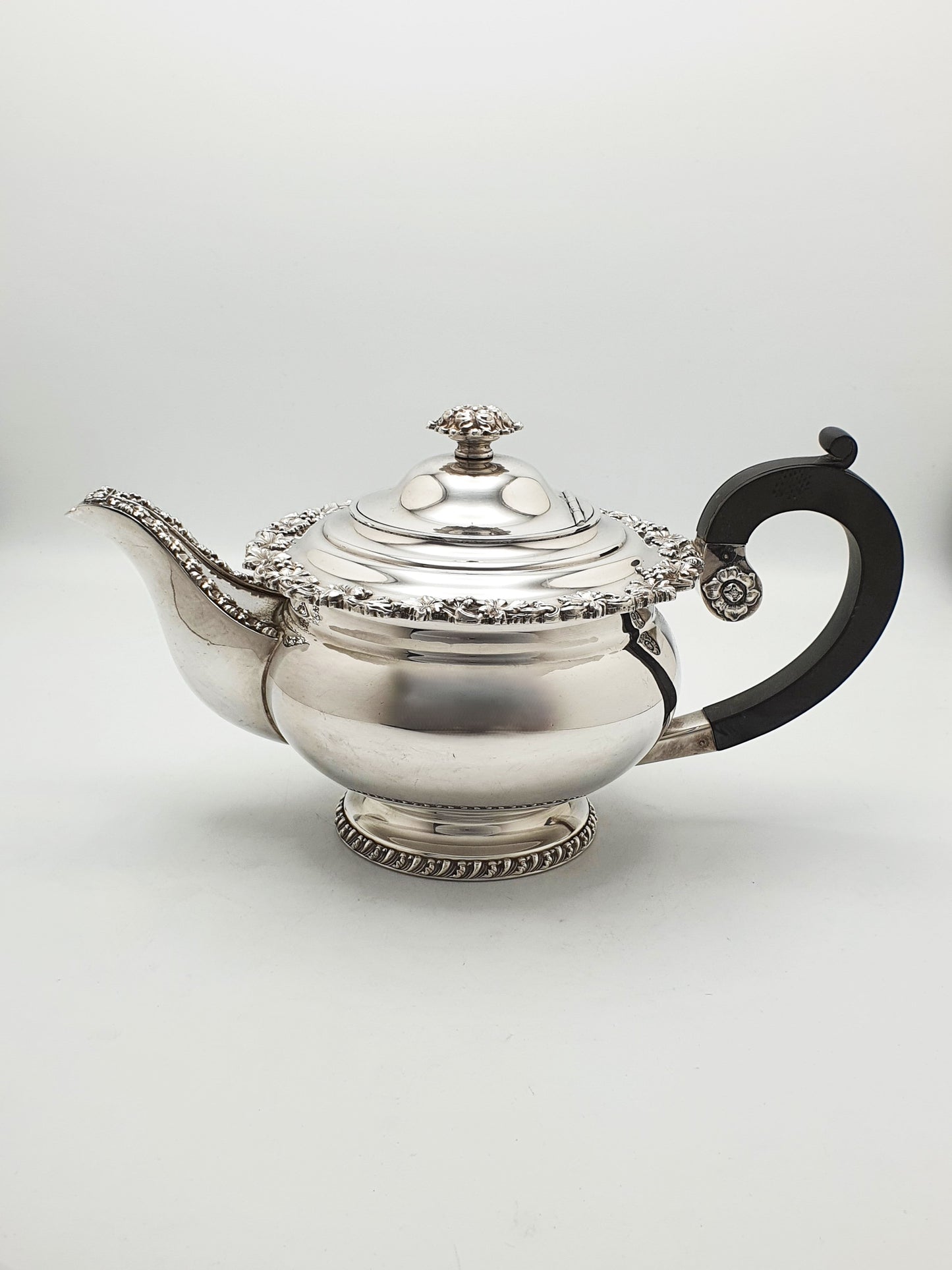 Gorgeous Antique Silver-Plated Three-Piece Tea Set with Ornate Grapevine Detailing – circa 1920