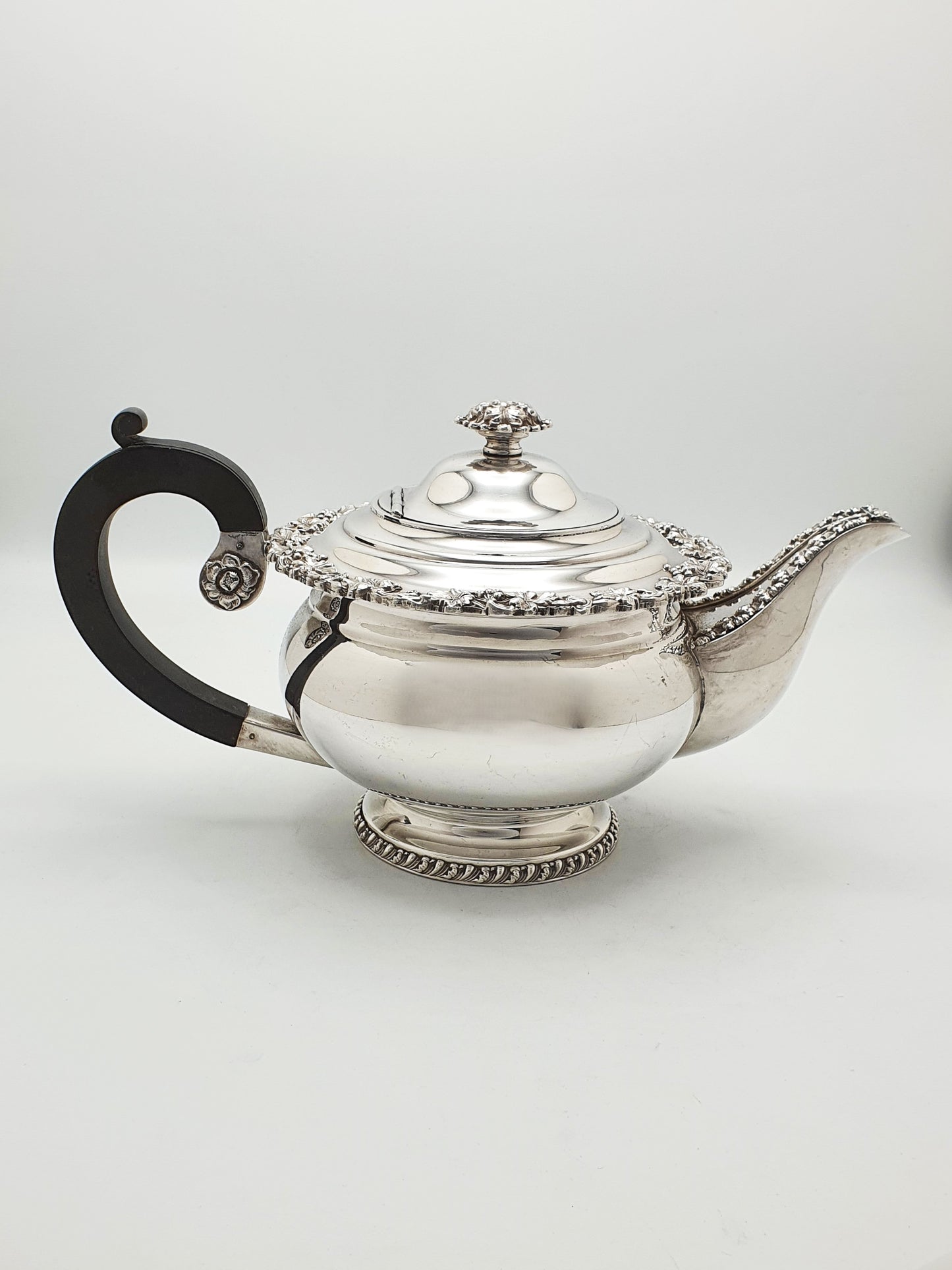 Gorgeous Antique Silver-Plated Three-Piece Tea Set with Ornate Grapevine Detailing – circa 1920