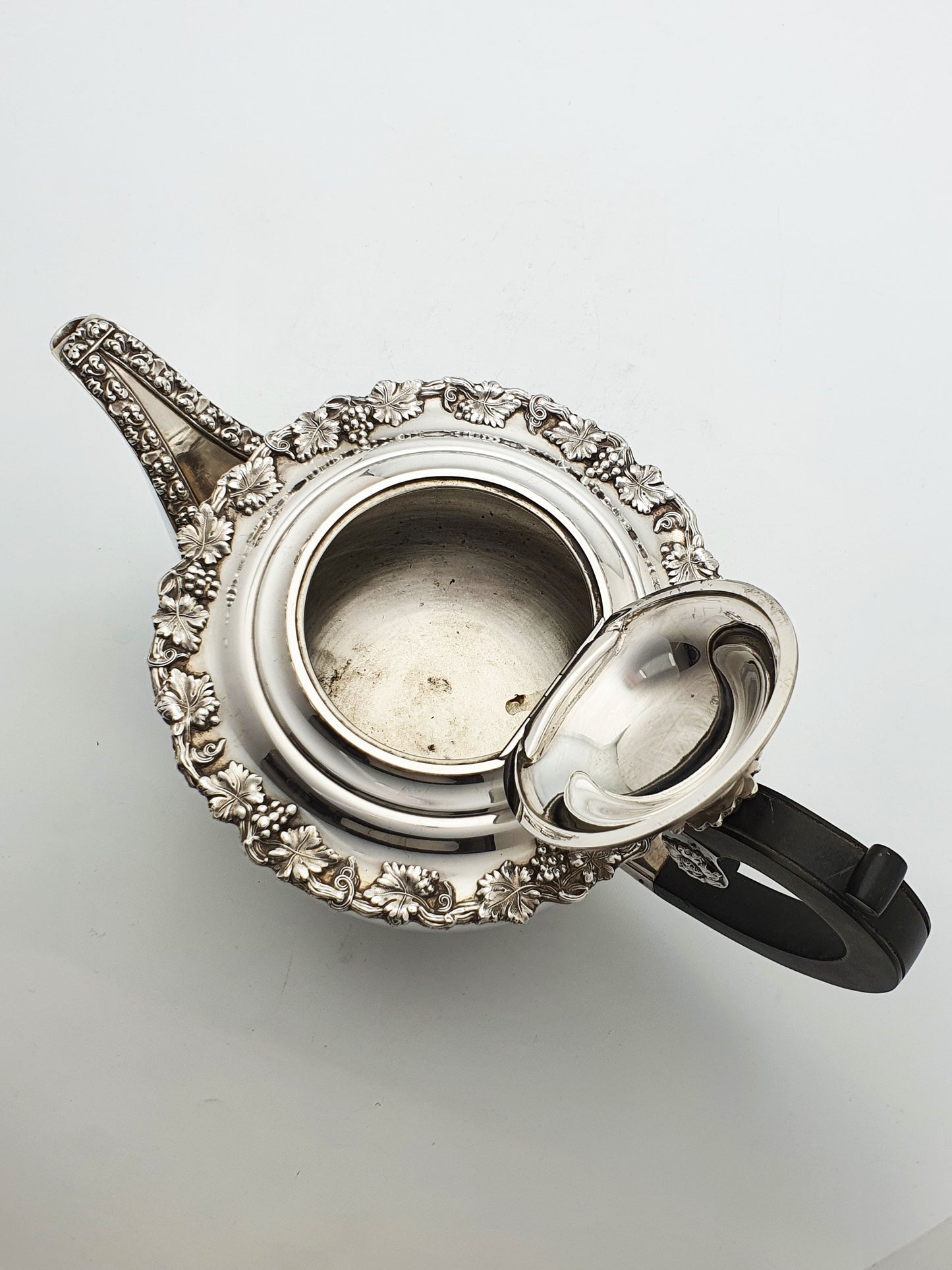 Gorgeous Antique Silver-Plated Three-Piece Tea Set with Ornate Grapevine Detailing – circa 1920