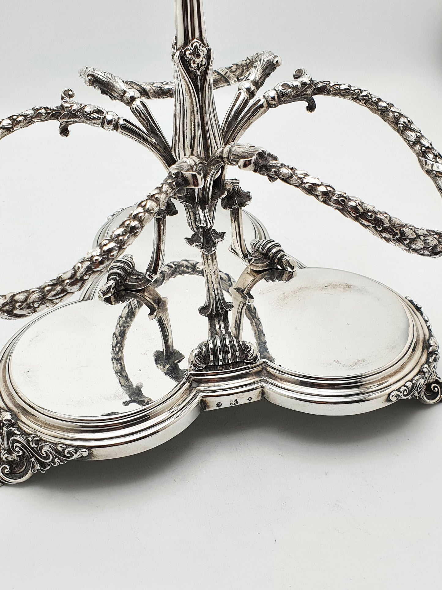 Stunning Elkington Antique 3 Bottle Decanter Set in Ornate Silver-Plated Stand – 1860