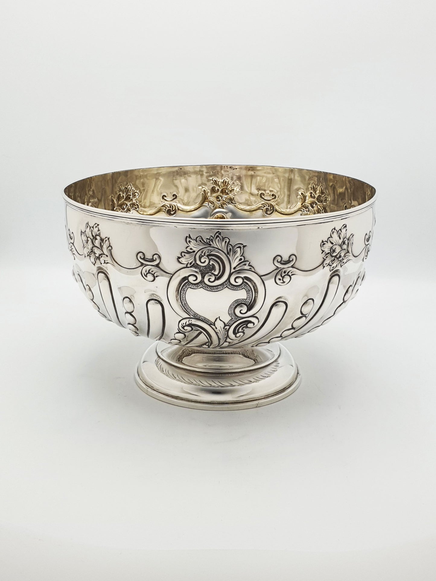 Lovely Large Victorian Silver Punch Bowl - London 1896