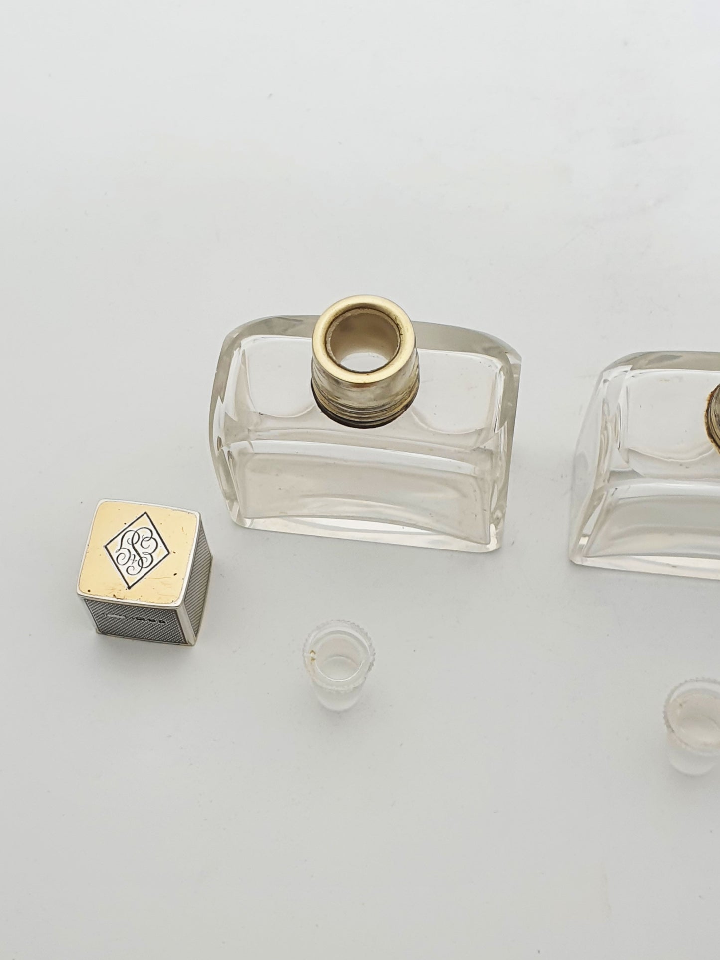 Stunning Pair of Art Deco Sterling Silver & Glass Perfume Bottles – London, 1934