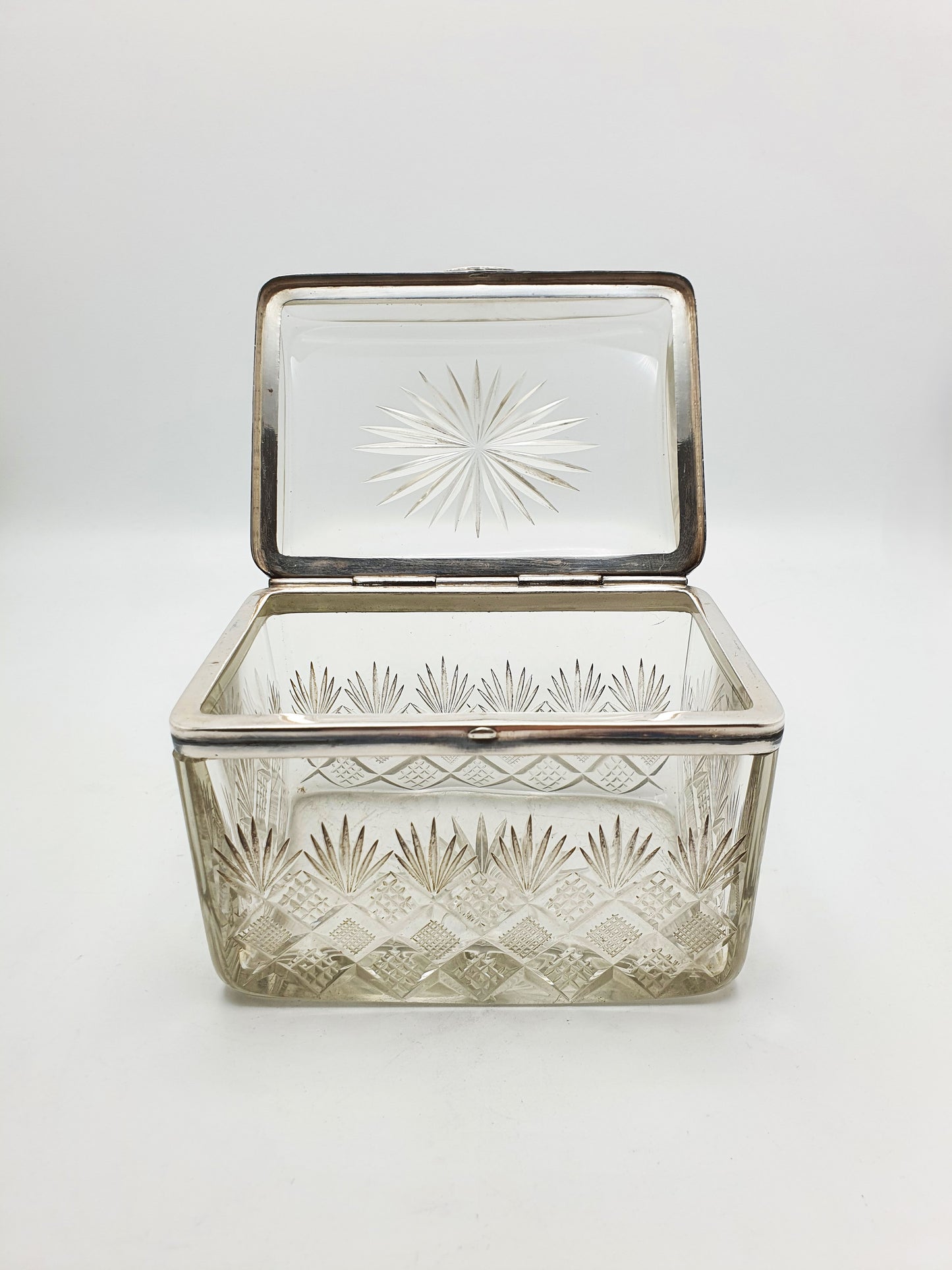 Nice Antique Edwardian Glass Jewellery Box - circa 1905