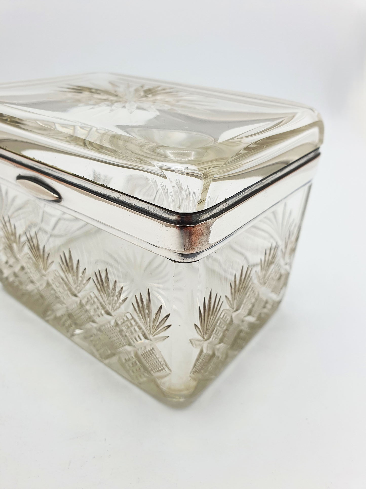 Nice Antique Edwardian Glass Jewellery Box - circa 1905