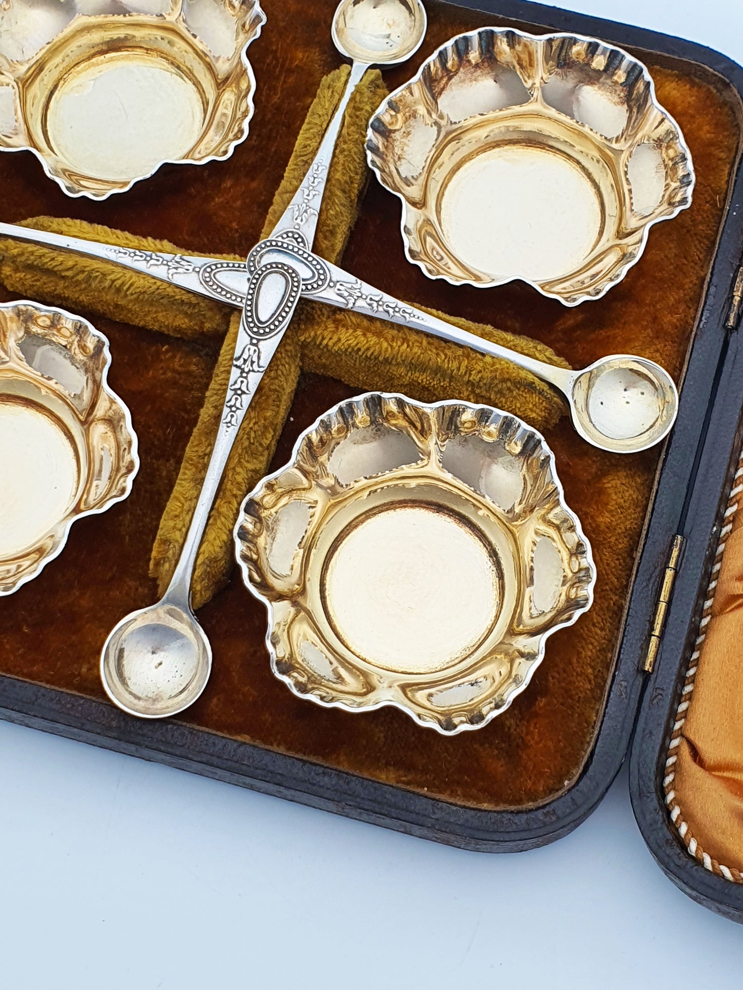 Antique Edwardian Cased Set of Four Silver-Plated Salt Cellars with Spoons – circa 1905