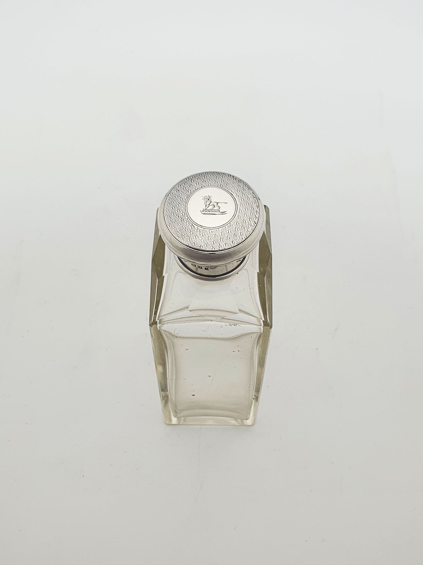 Nice Antique Edwardian Glass and Silver Topped Scent Bottle - 1919