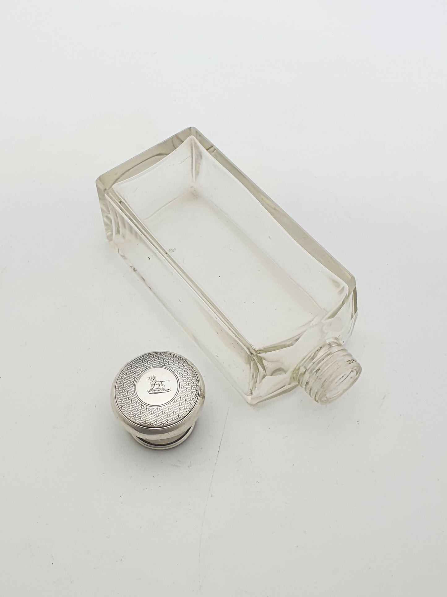 Nice Antique Edwardian Glass and Silver Topped Scent Bottle - 1919