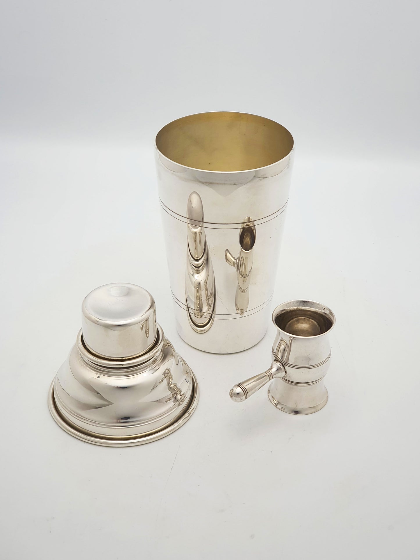 Nice Art Deco Silver-Plated Cocktail Shaker with Measuring Jigger – circa 1930