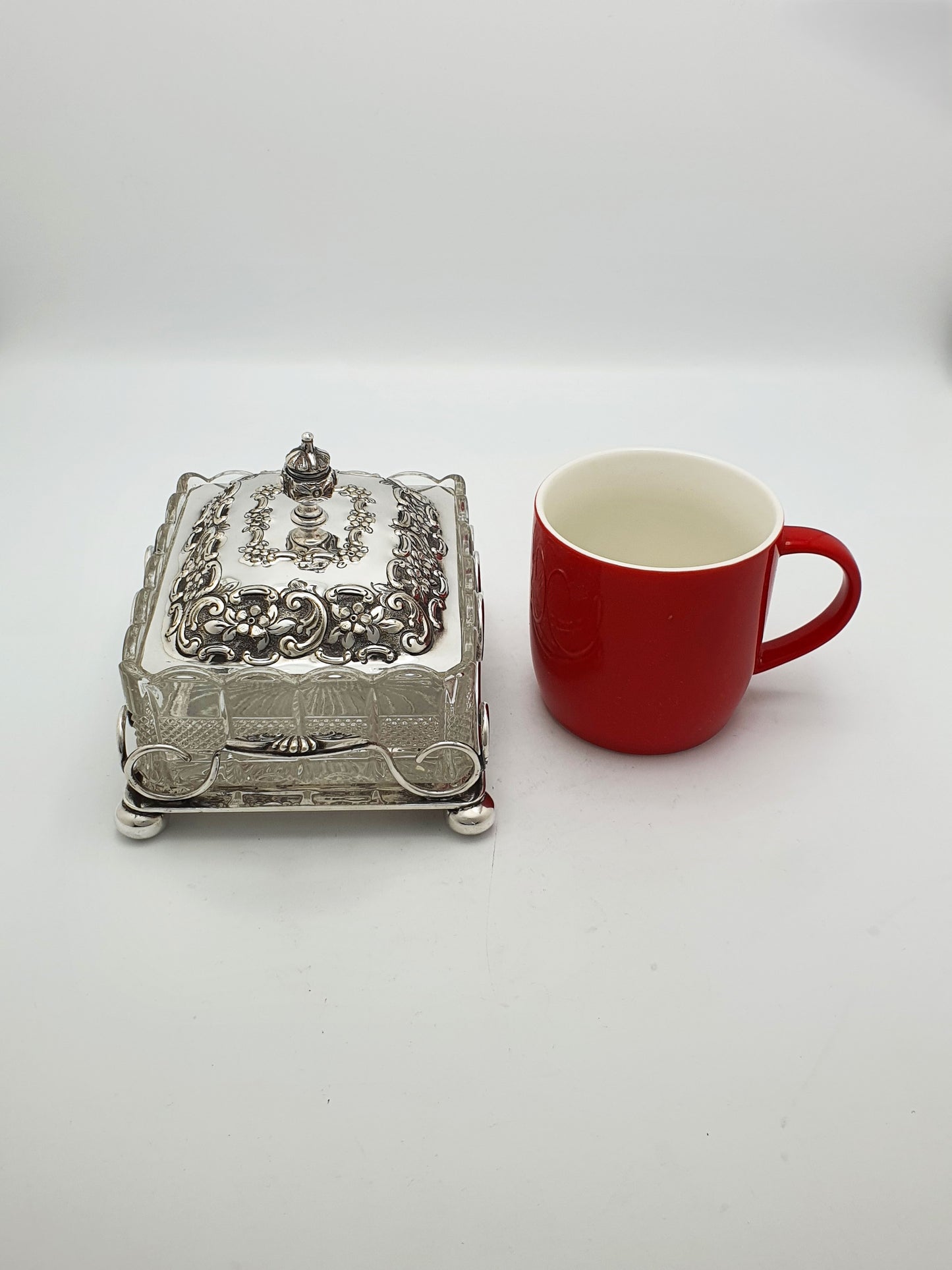 Beautifully Ornate Antique Victorian Silver-Plated & Glass Butter Dish – circa 1890