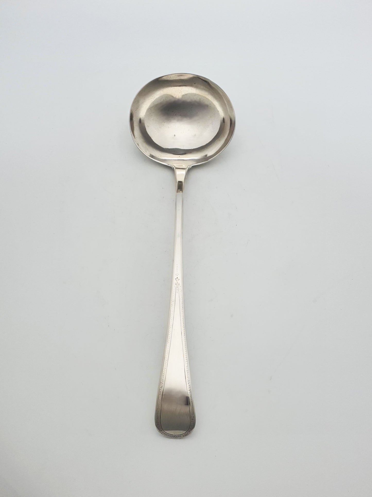 Large Antique Georgian Sterling Silver Soup Ladle with Threaded Border - 1824