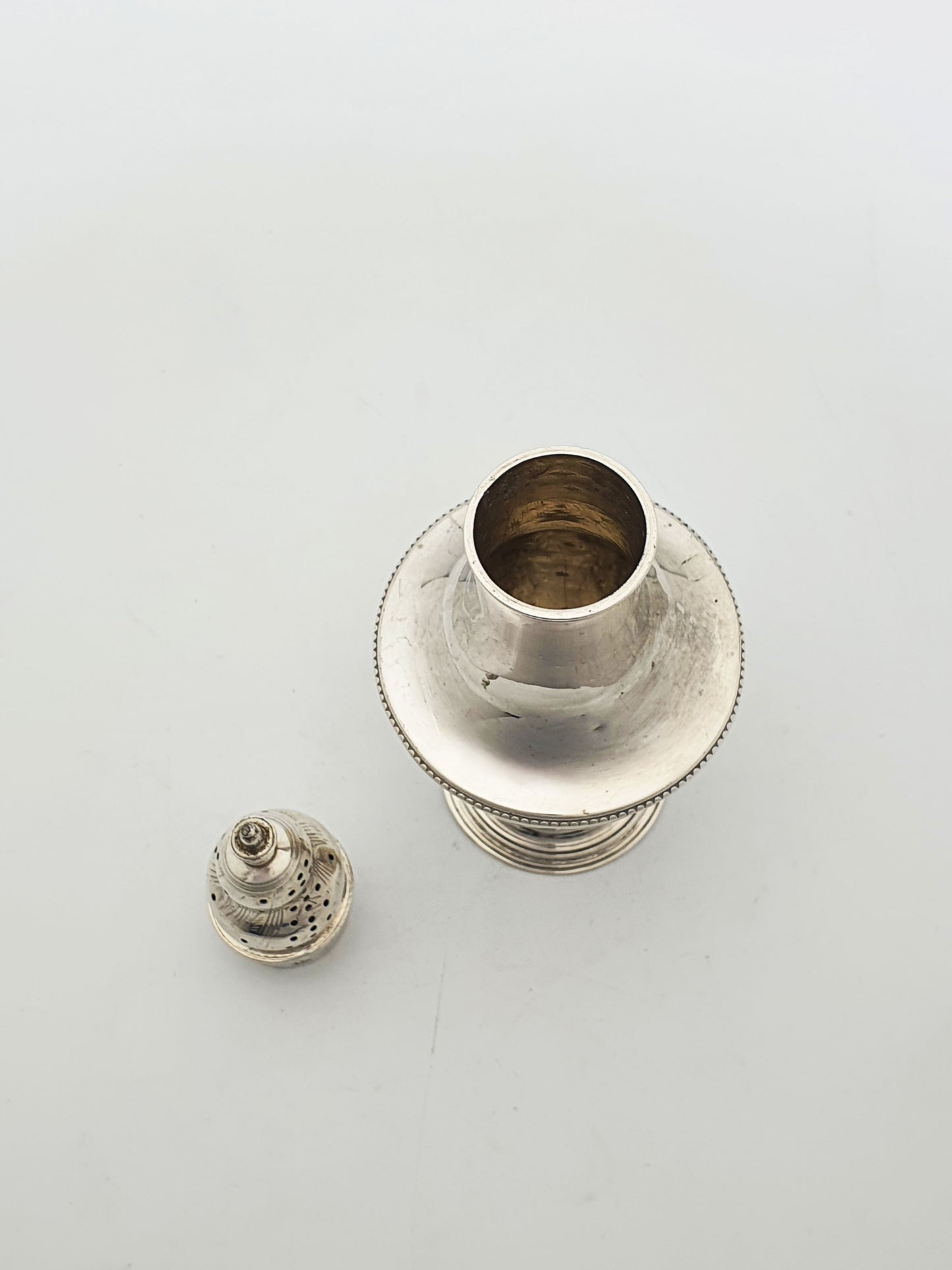 Nice Antique Sterling Silver Caster by Robert Hennell I - 1778