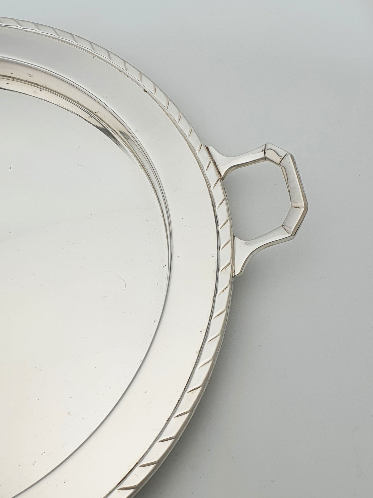 Nice Art Deco Round Silver-Plated Serving Tray – circa 1925