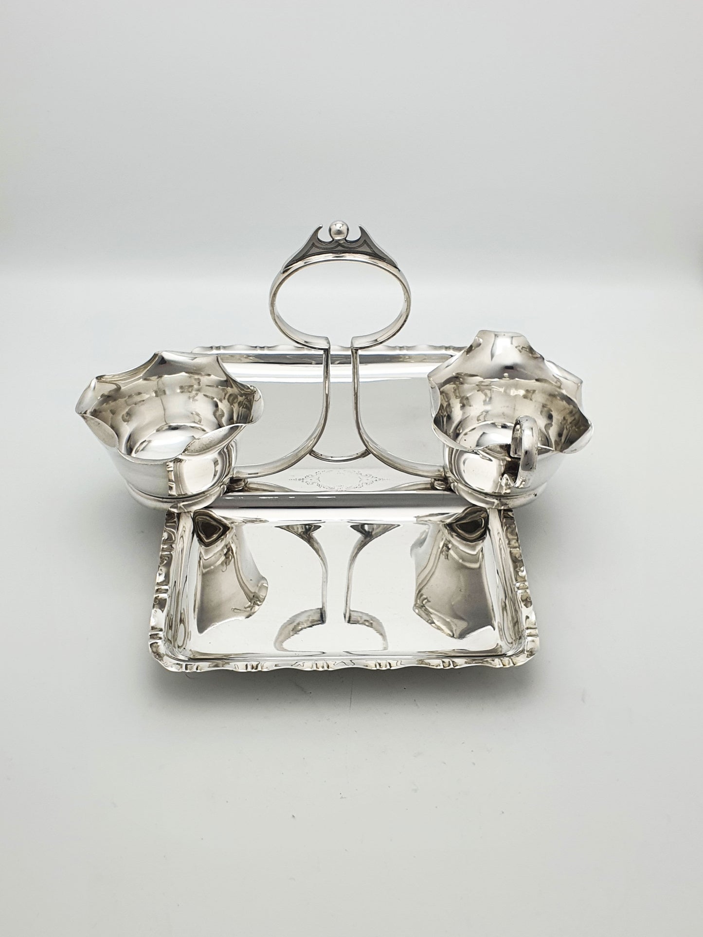 Lovely Antique Edwardian Silver-Plated Strawberry Dish – circa 1905