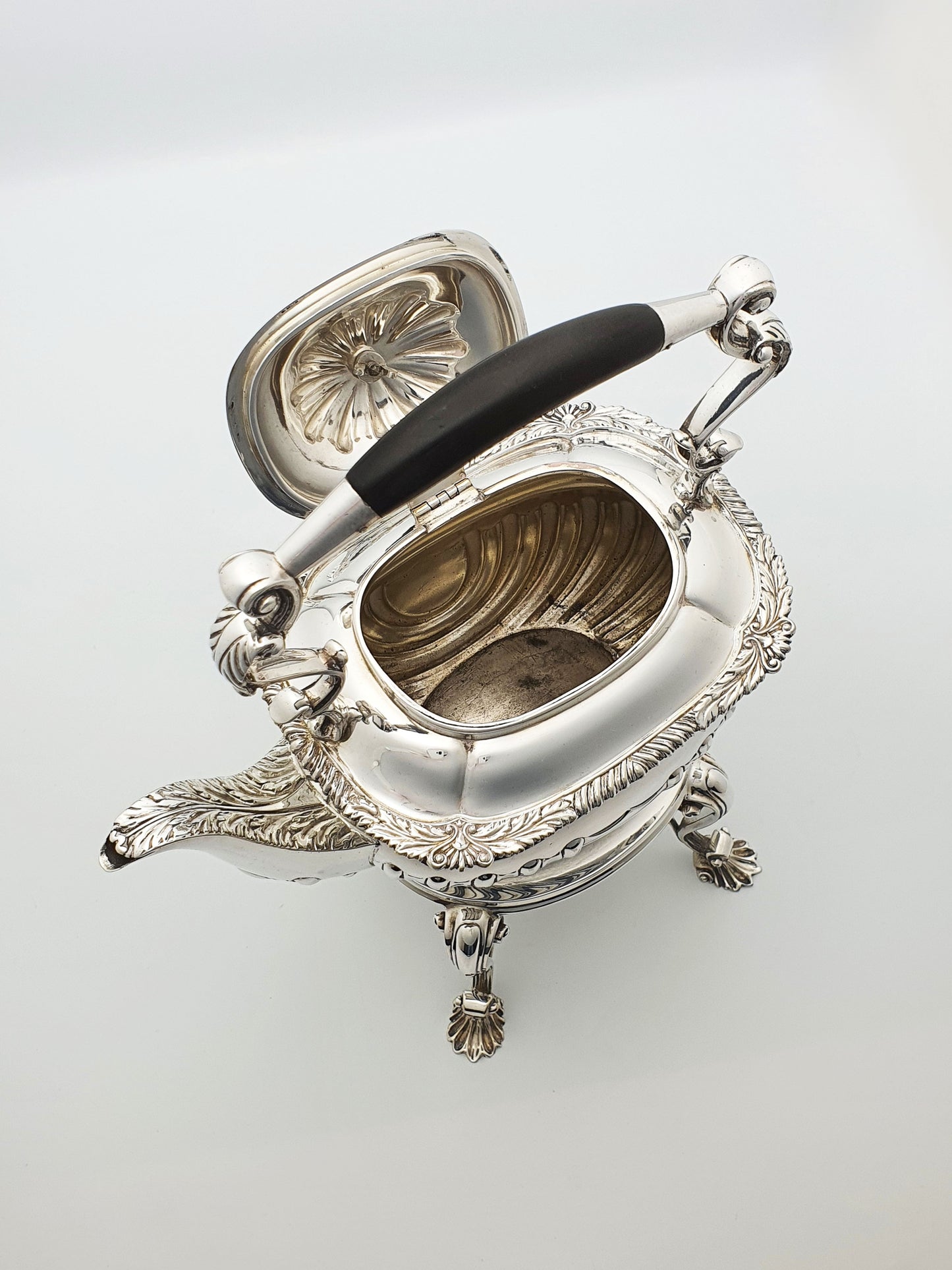 Fabulous Antique Georgian-Style Silver-Plated Kettle on Stand – circa 1905