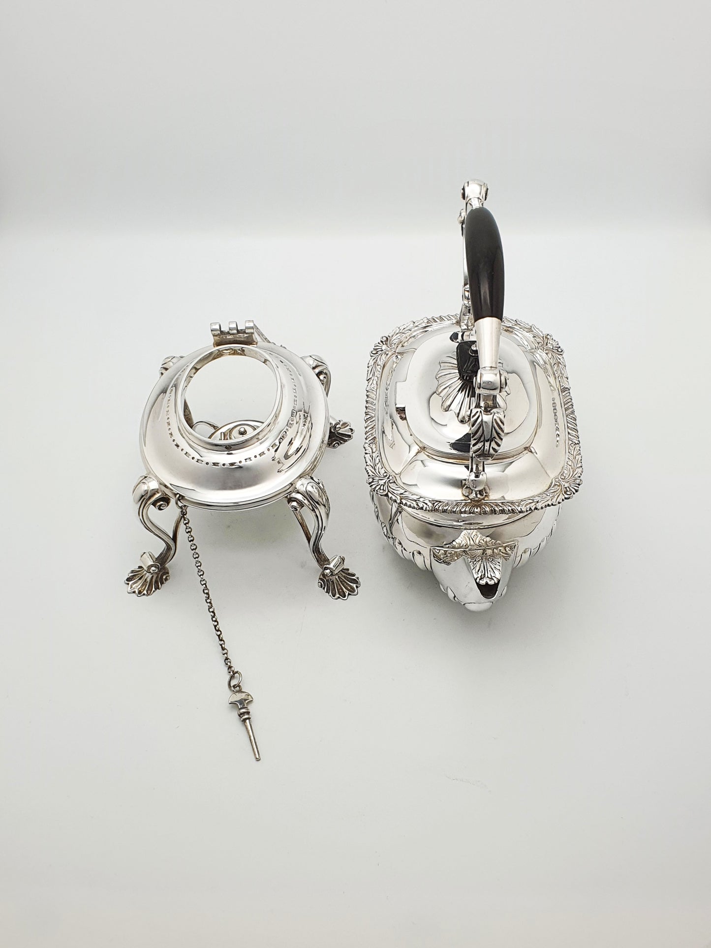 Fabulous Antique Georgian-Style Silver-Plated Kettle on Stand – circa 1905
