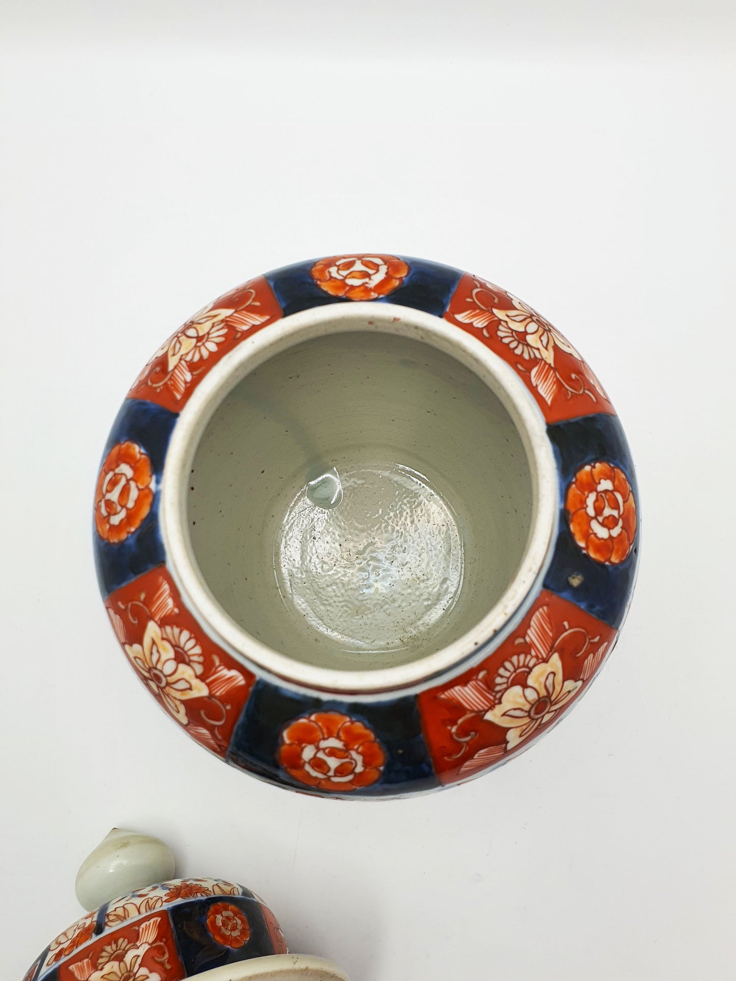 Gorgeous Antique Japanese Imari Porcelain Covered Jar / Ginger Jar – circa 1880