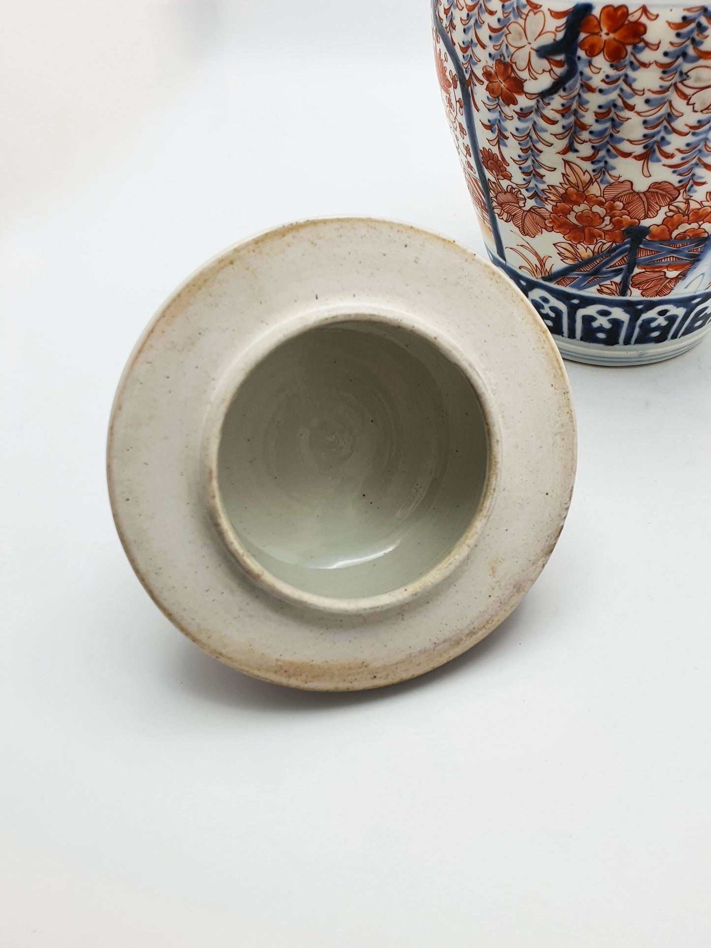 Gorgeous Antique Japanese Imari Porcelain Covered Jar / Ginger Jar – circa 1880