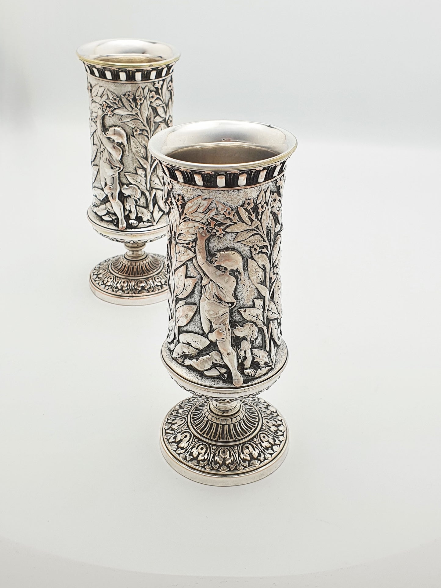 Stunning Pair of Antique Silver-Plated Elkington & Co. Vases - 1875