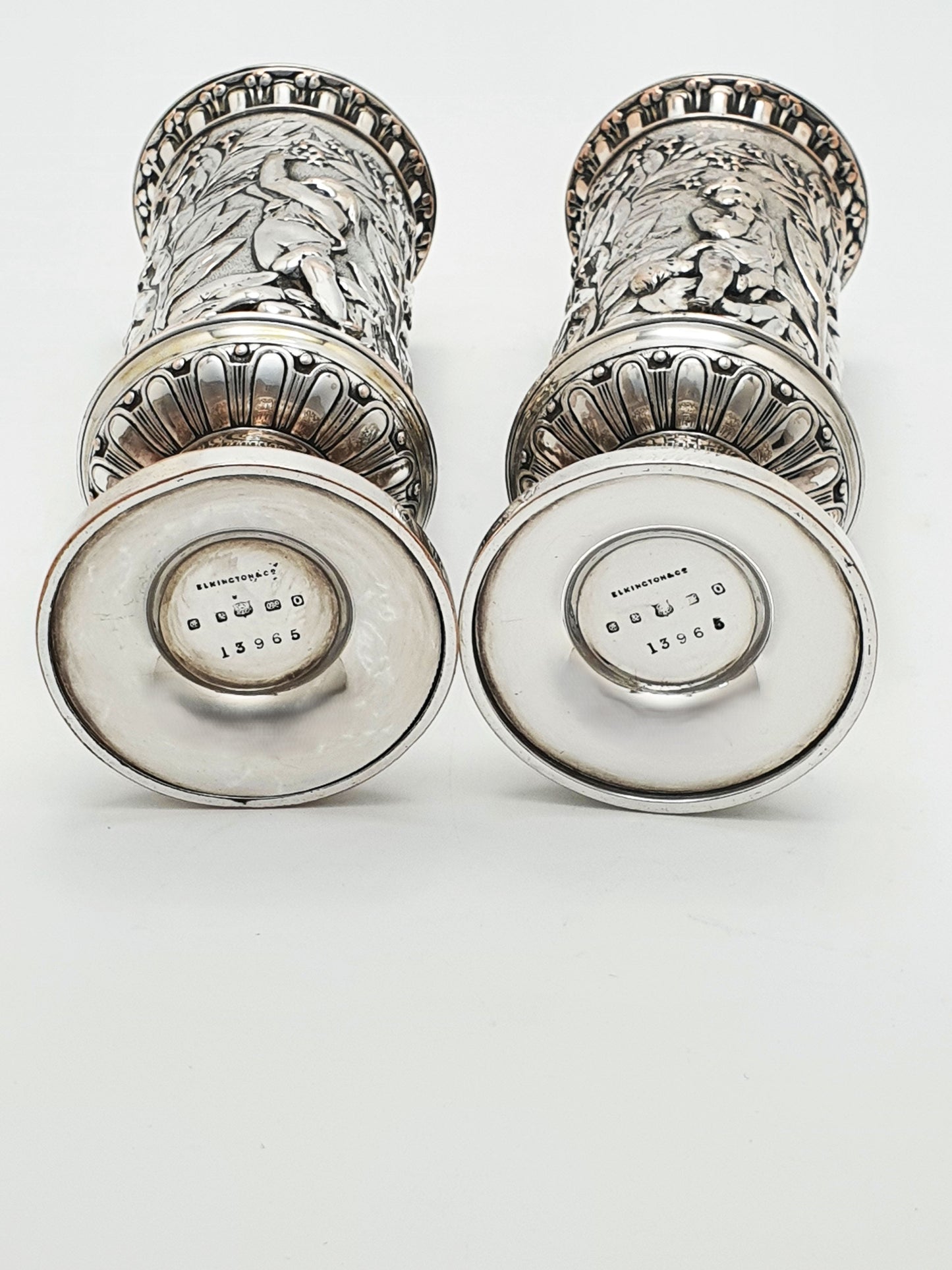 Stunning Pair of Antique Silver-Plated Elkington & Co. Vases - 1875