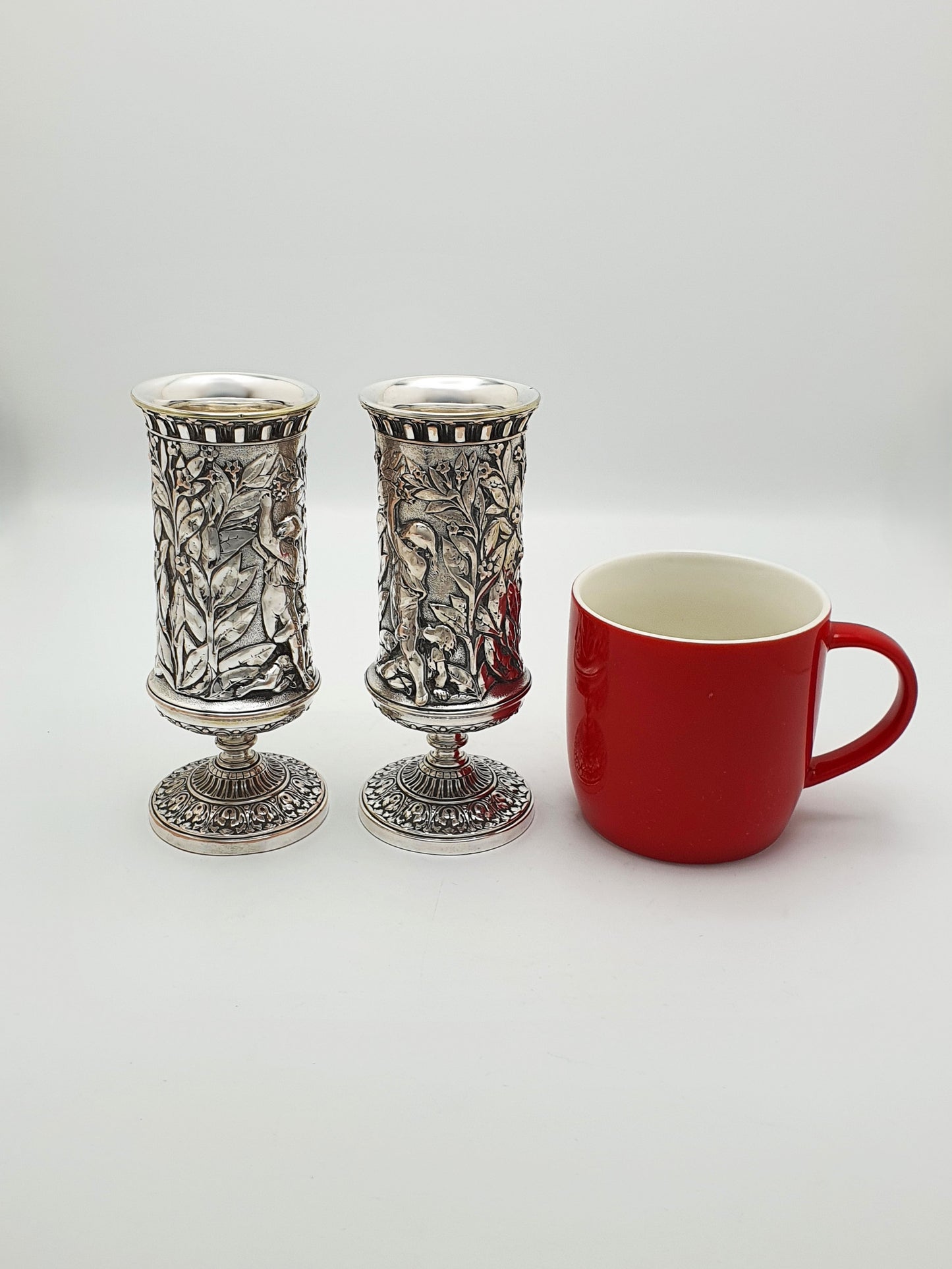 Stunning Pair of Antique Silver-Plated Elkington & Co. Vases - 1875
