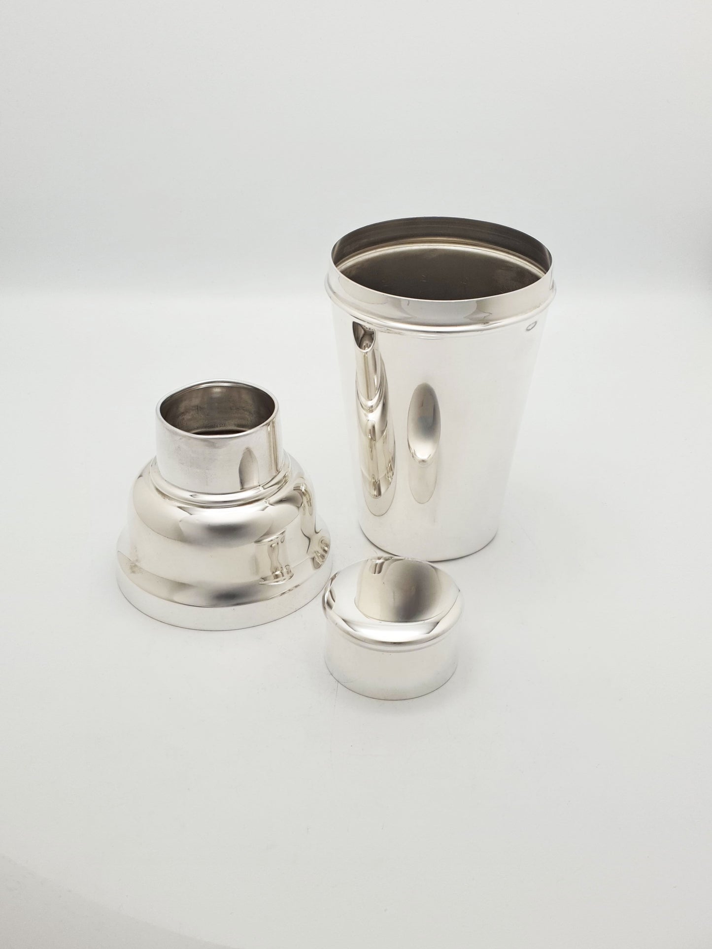 Nice Vintage Silver Plated Cocktail Shaker & Jigger Set – circa 1930