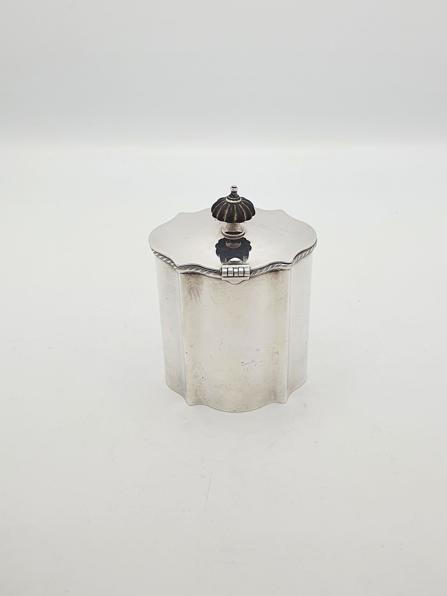 Lovely Antique Georgian-Style Silver Plated Tea Caddy – circa 1920