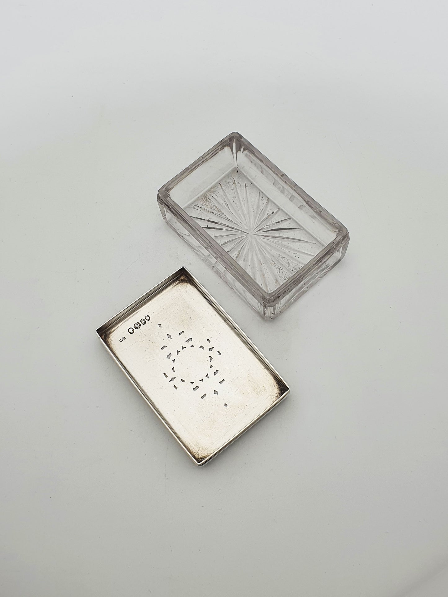 Lovely Antique Victorian Sterling Silver & Cut Glass Trinket Box - 1844