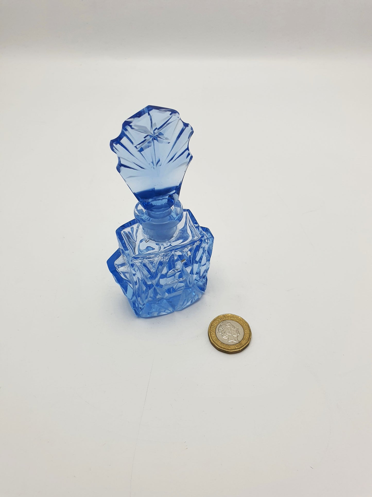 Lovely Vintage Art Deco Blue Glass Perfume Bottle with Dauber – circa 1930