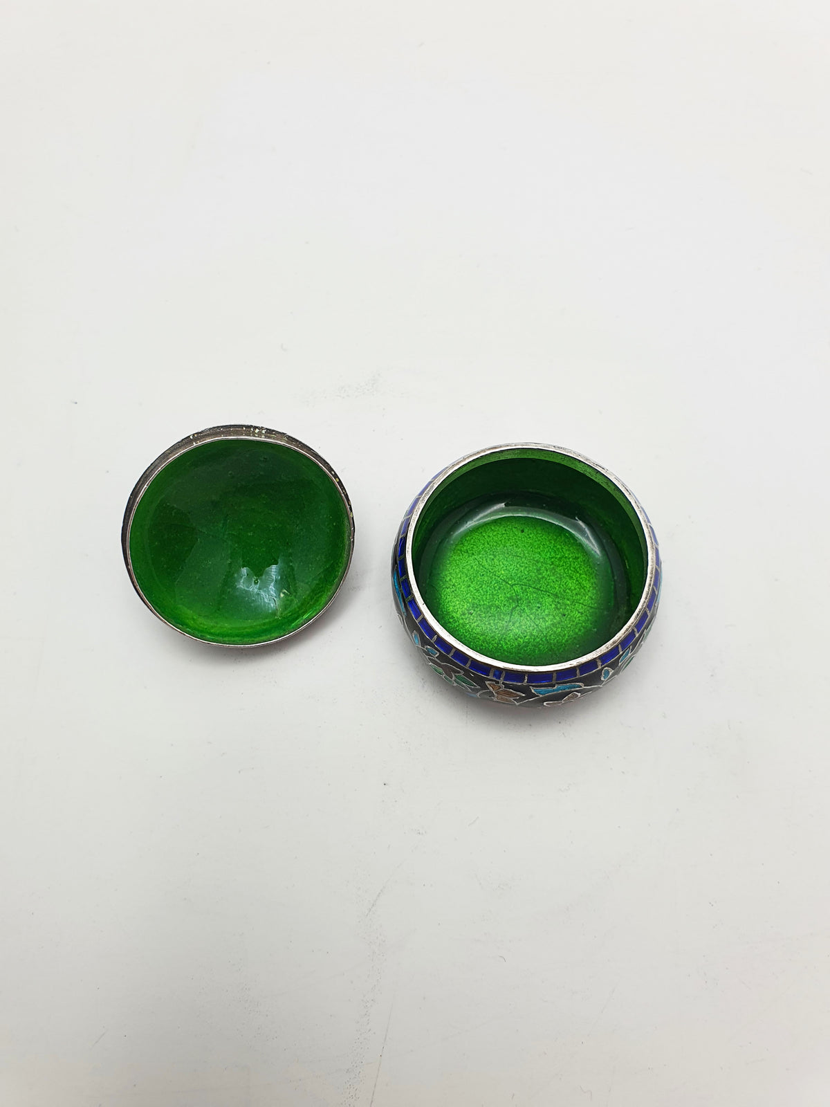 Pretty Vintage Persian .925 Silver & Cloisonné Enamel Lidded Trinket Box – circa 1960