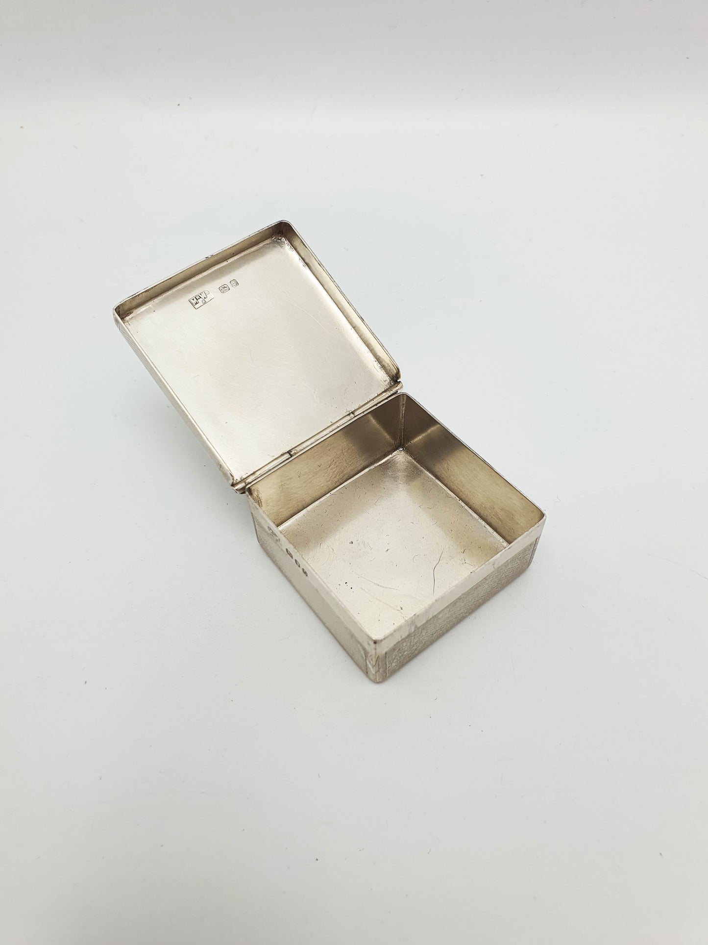 Small Art Deco Sterling Silver Box by Mappin & Webb – London 1939