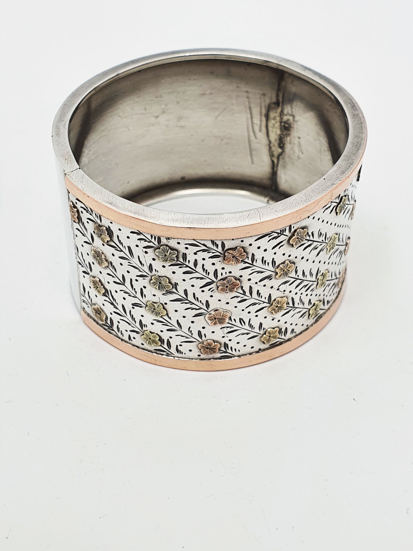 Gorgeous Antique Victorian Silver & Gold Inlaid Napkin Ring – circa 1890