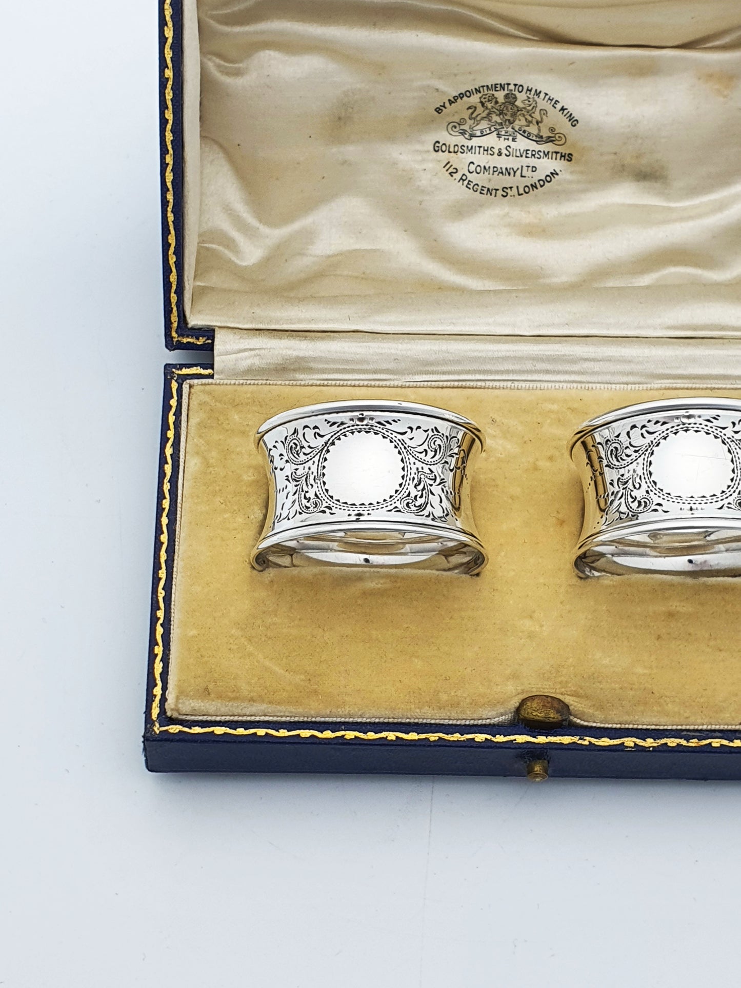 Lovely Pair of Cased Antique Edwardian Sterling Silver Napkin Rings – London, 1907