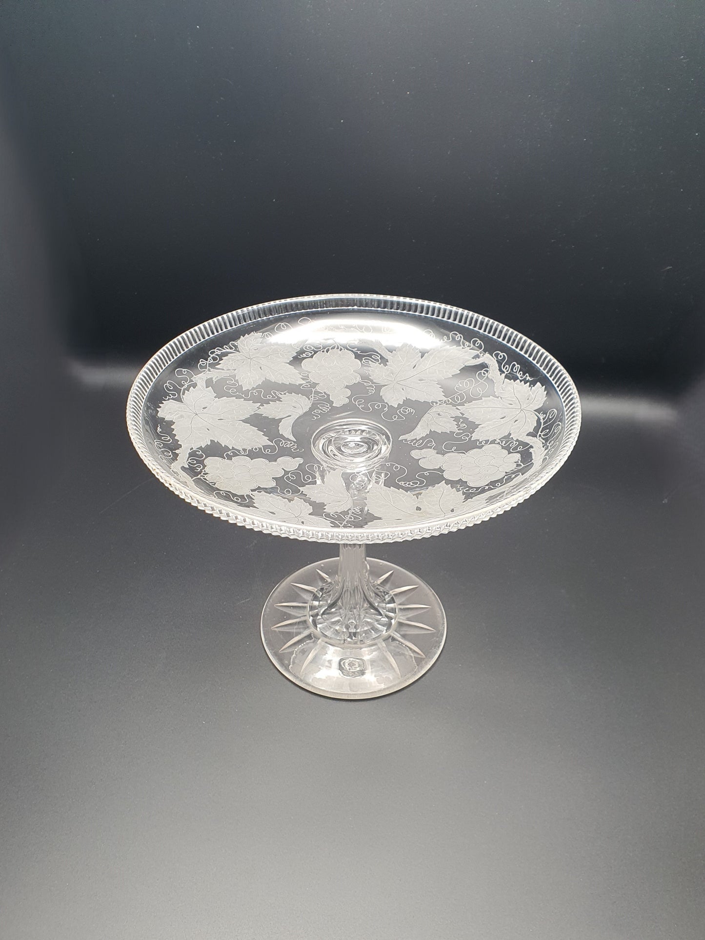Splendid Antique Victorian Etched Glass Comport / Tazza – circa 1880