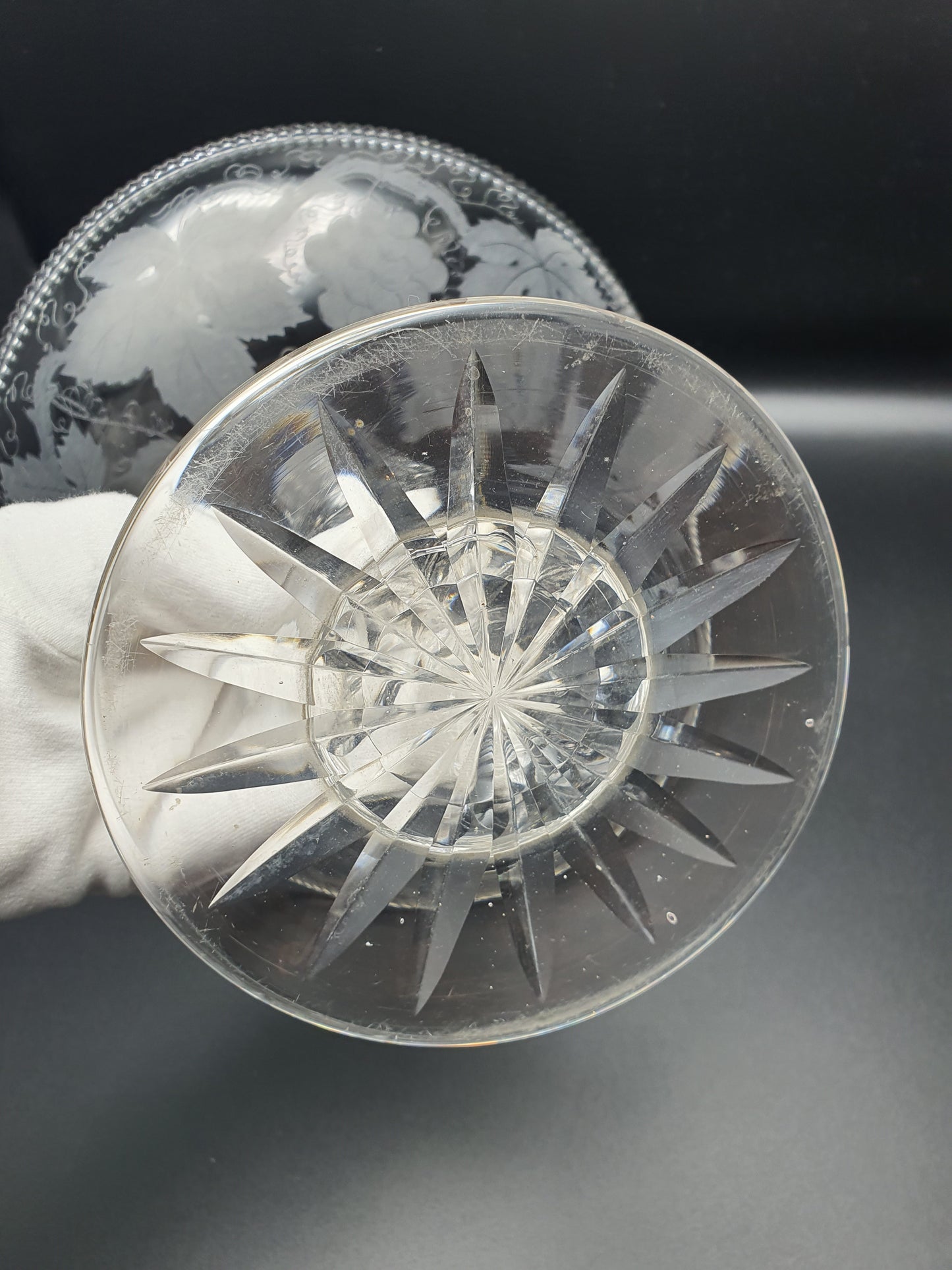 Splendid Antique Victorian Etched Glass Comport / Tazza – circa 1880