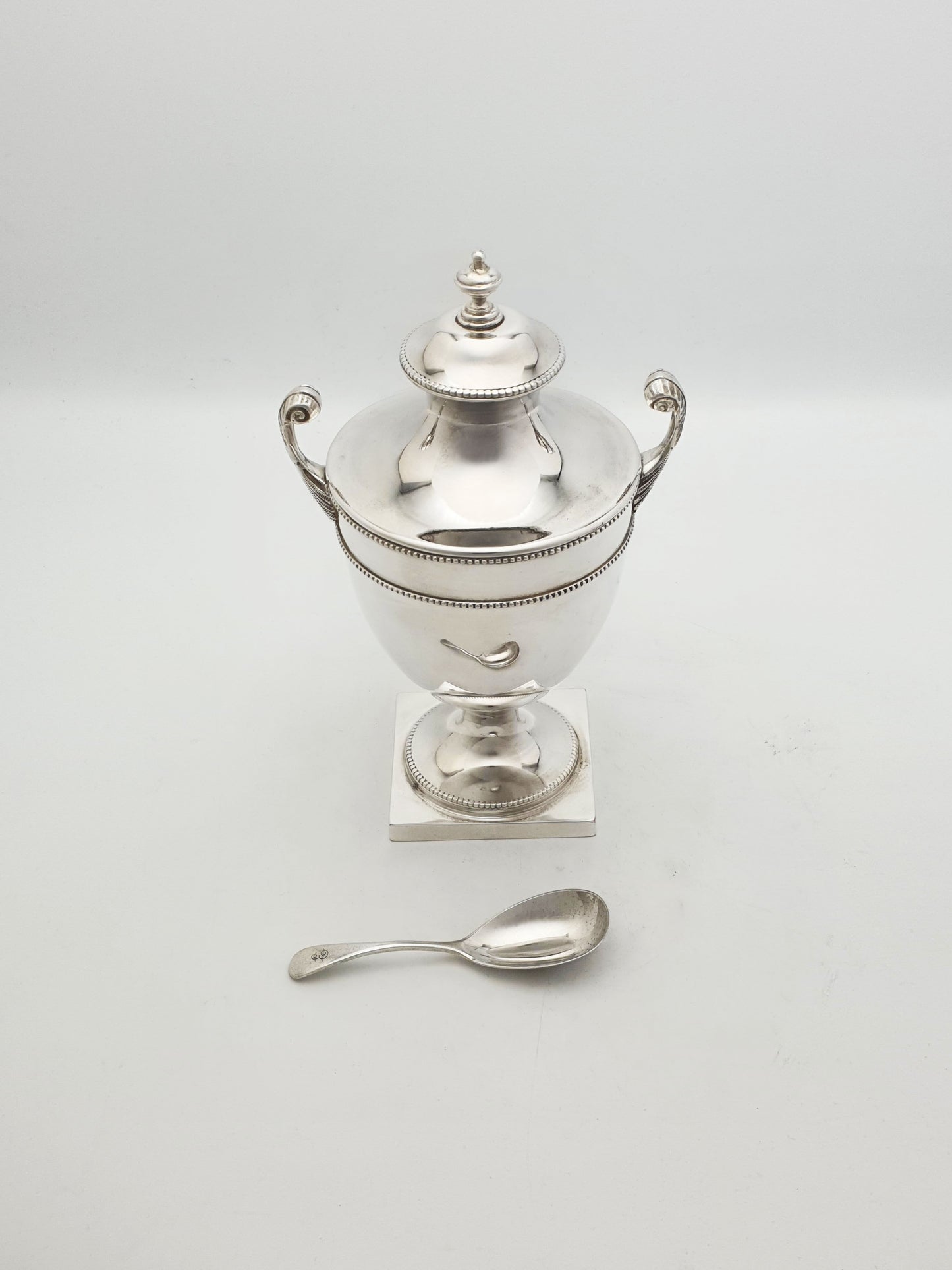 Antique Edwardian Silver-Plated Neoclassical Urn Style Tea Caddy with Spoon – circa 1905