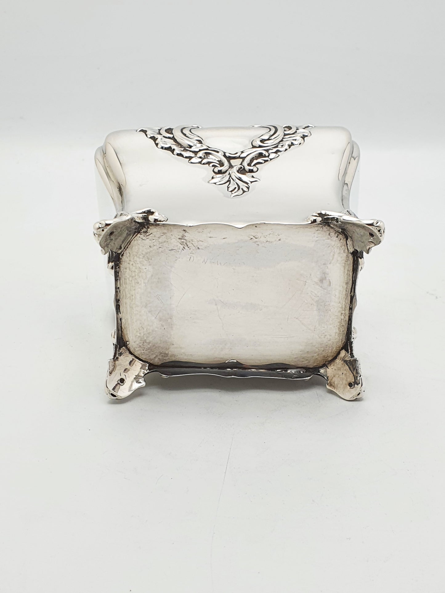 Superb Antique Victorian Sterling Silver Tea Caddy - London, 1895