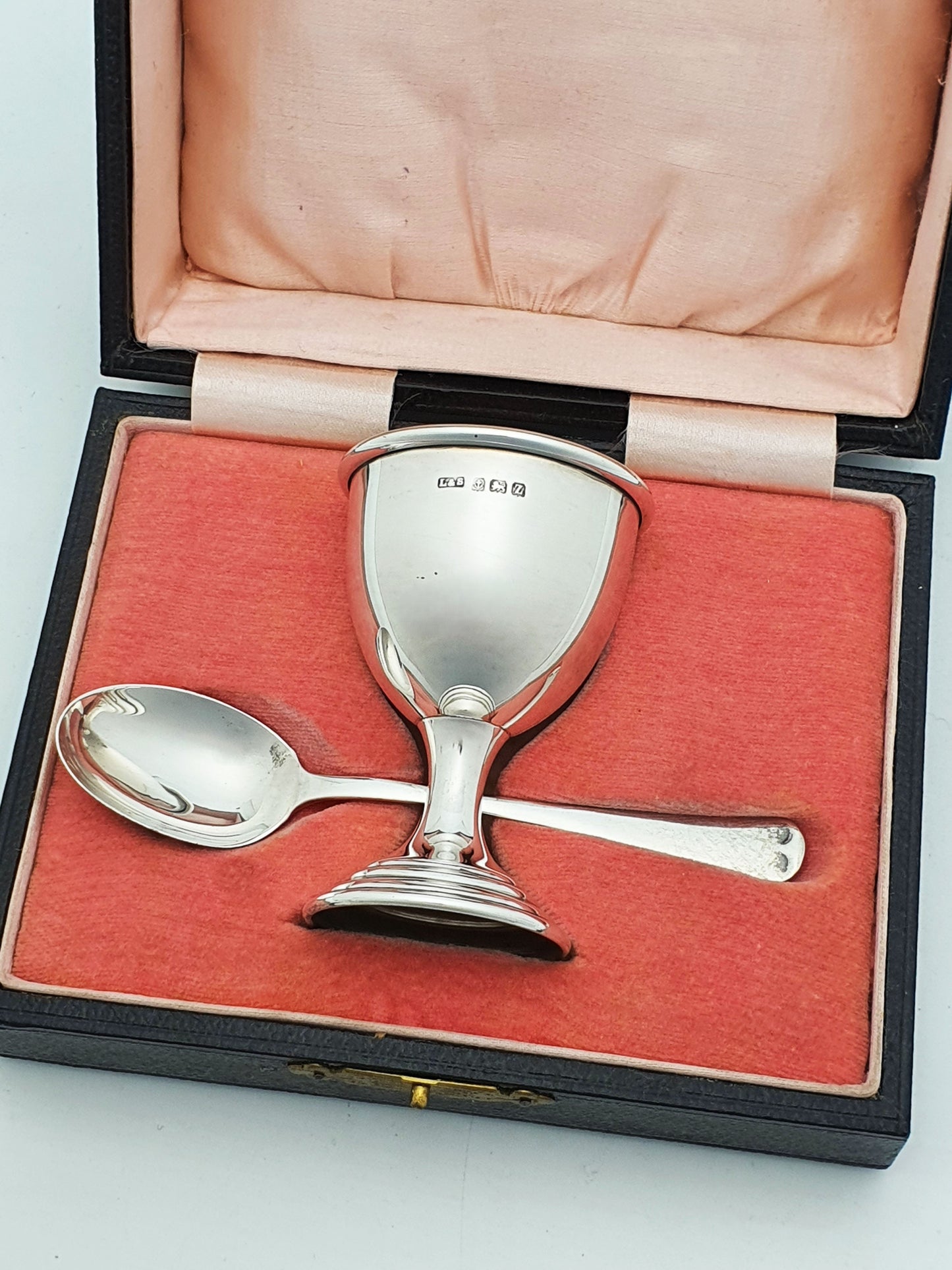 Lovely Cased Vintage Sterling Silver Egg Cup & Spoon Set - 1949
