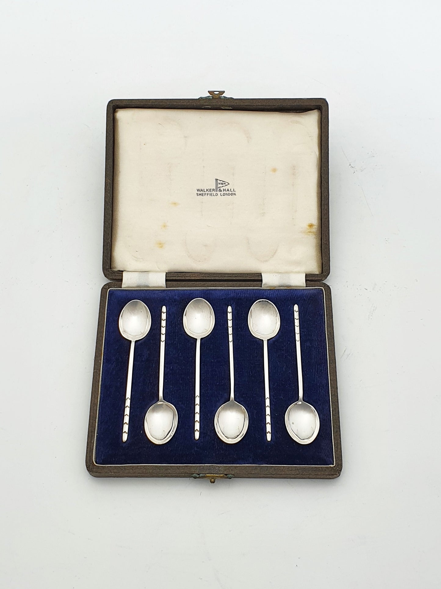 Lovely Cased Set of 6 Sterling Silver Coffee Spoons by Walker & Hall - 1948