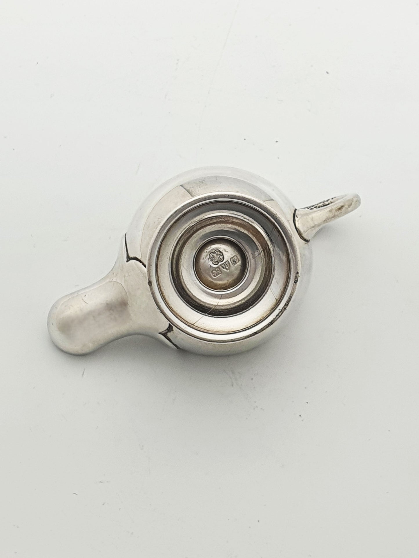 Antique Sterling Silver Table Lighter in the Form of a Classical Oil Lamp - 1924