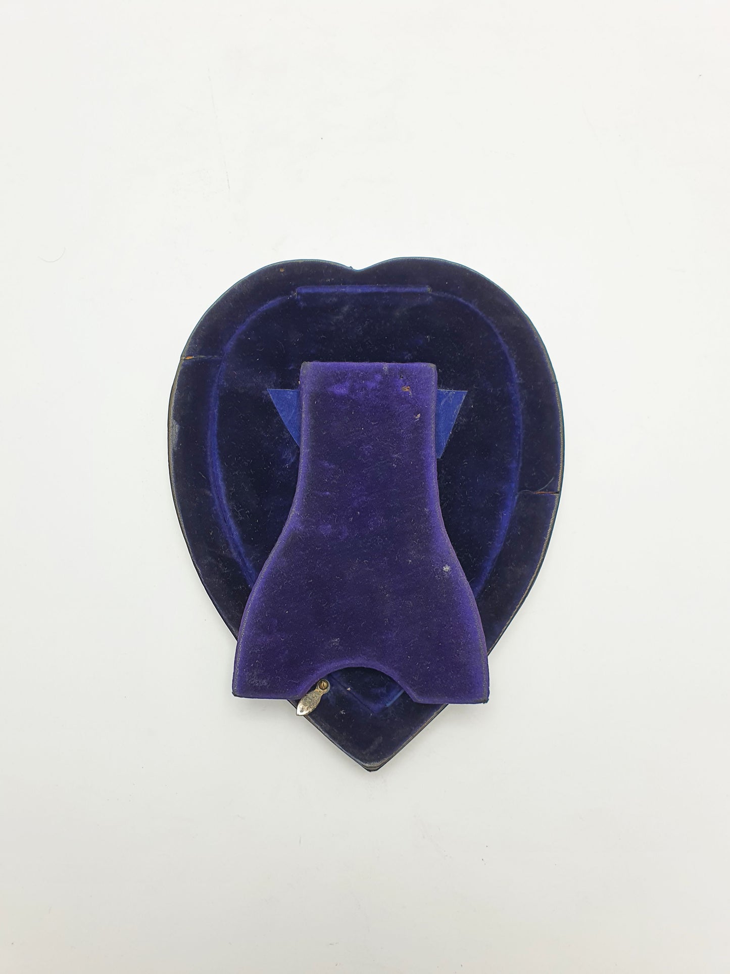 Lovely Antique Edwardian Sterling Silver Heart-Shaped Photo Frame - 1901