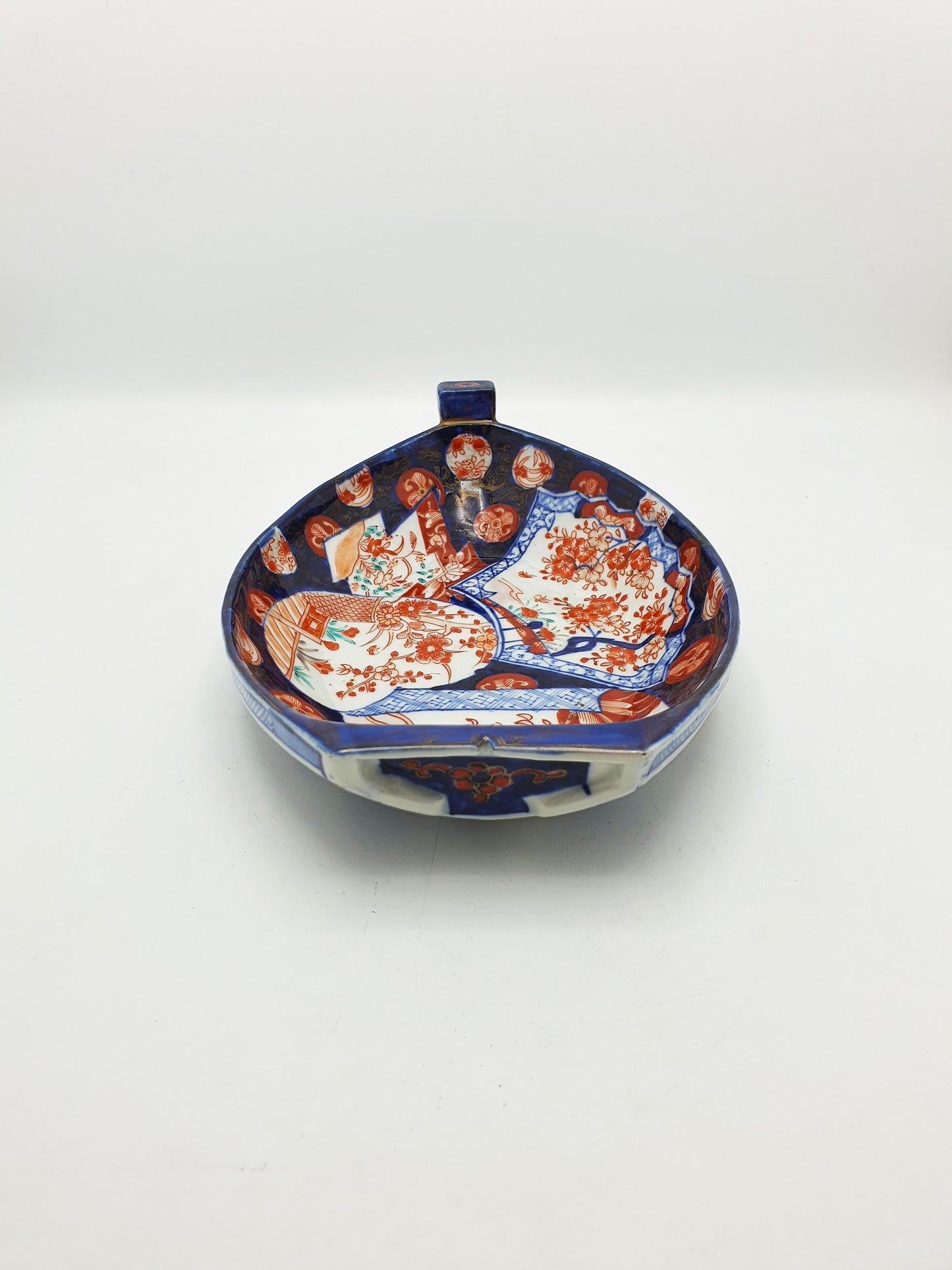 Lovely Antique Japanese Imari Porcelain Boat-Shaped Dish – circa 1900
