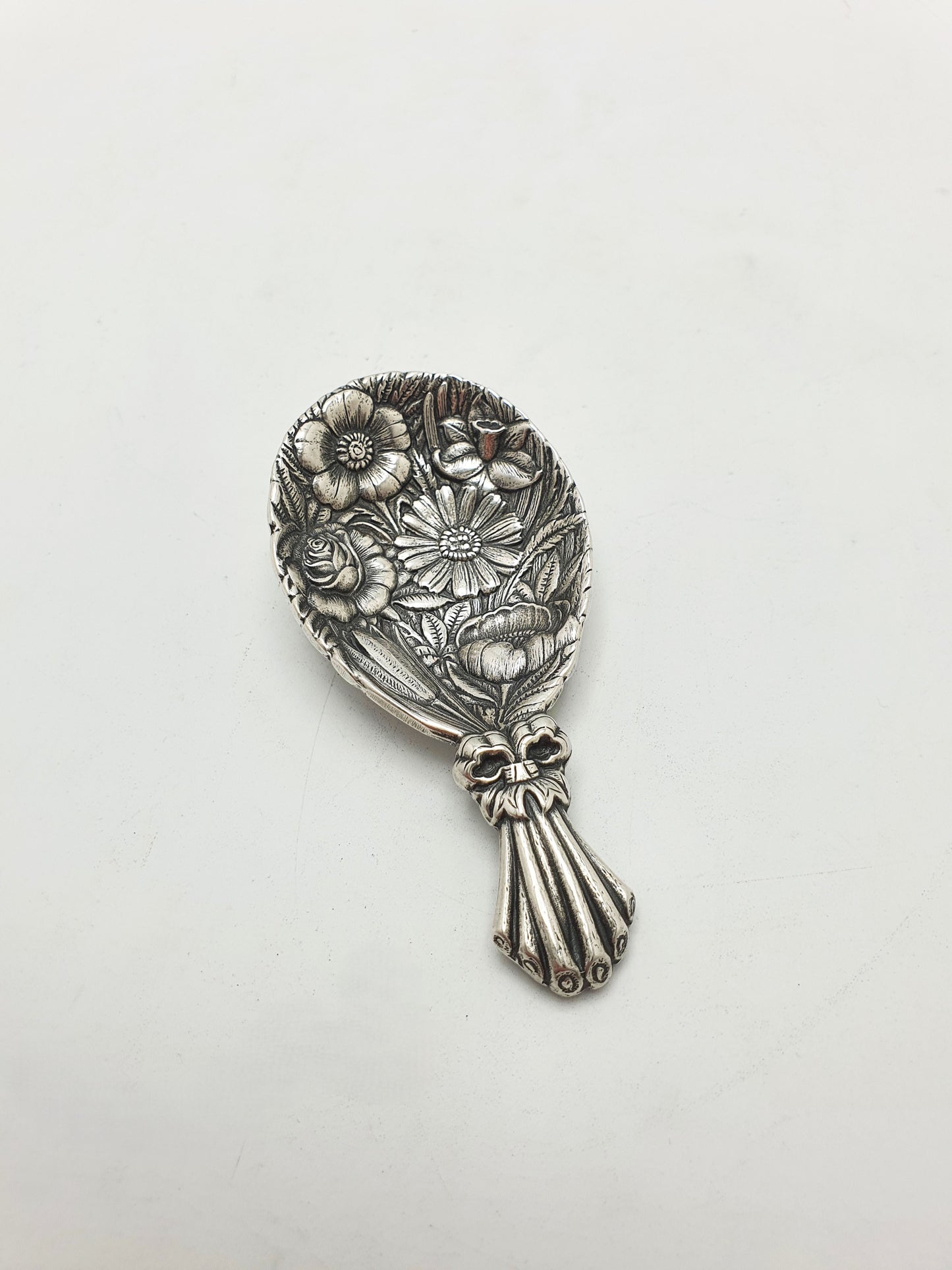 Unusual Gianmaria Buccellati Italian Sterling Silver Floral Caddy Spoon – circa 1960