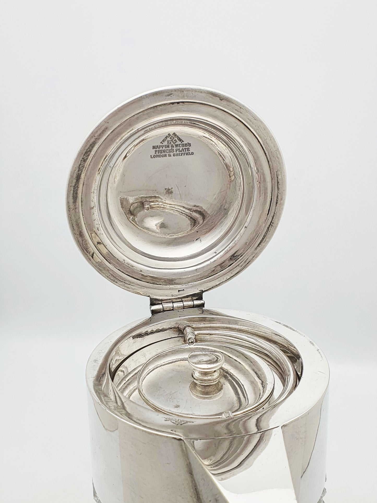 Fabulous Antique Mappin & Webb Lemonade Jug with Ice Tube – circa 1880